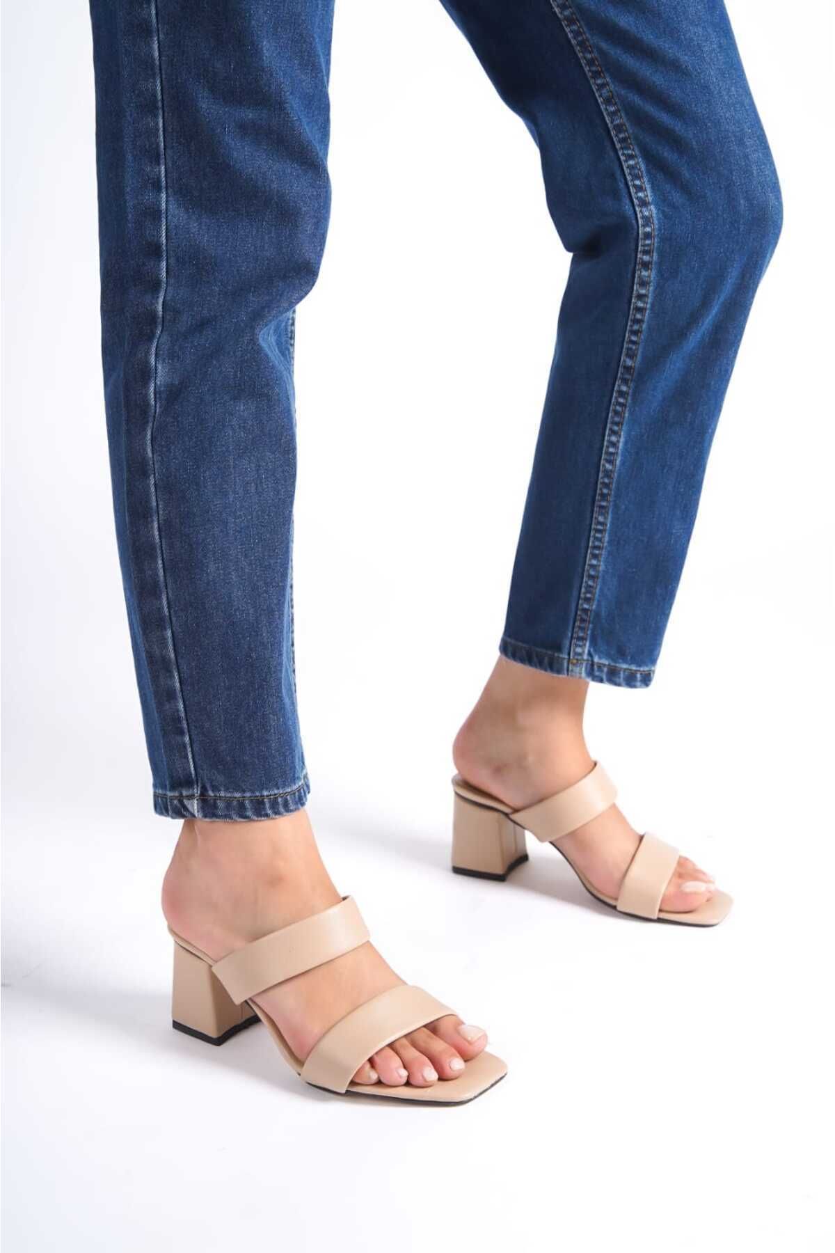 BİKAJOO Kadın Bej Iki Bantlı Ortopedik 5 Cm Topuklu Terlik BKJ0536