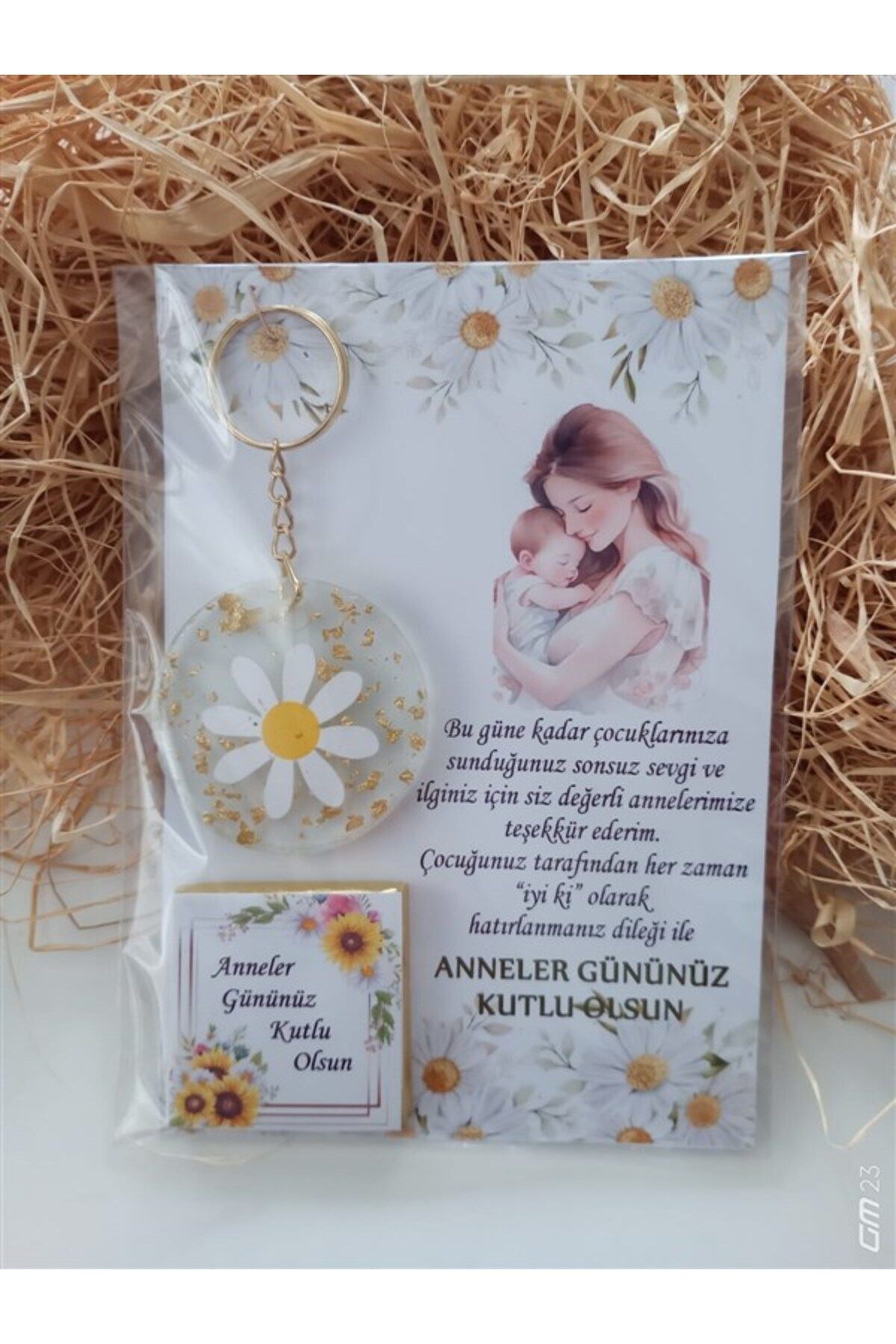 hediyeanı FARKLI AVM Kahve Yanı Çikolata ve Anahtarlık Hediye Seti Anneler Günü Hediyesi (25 ADET)