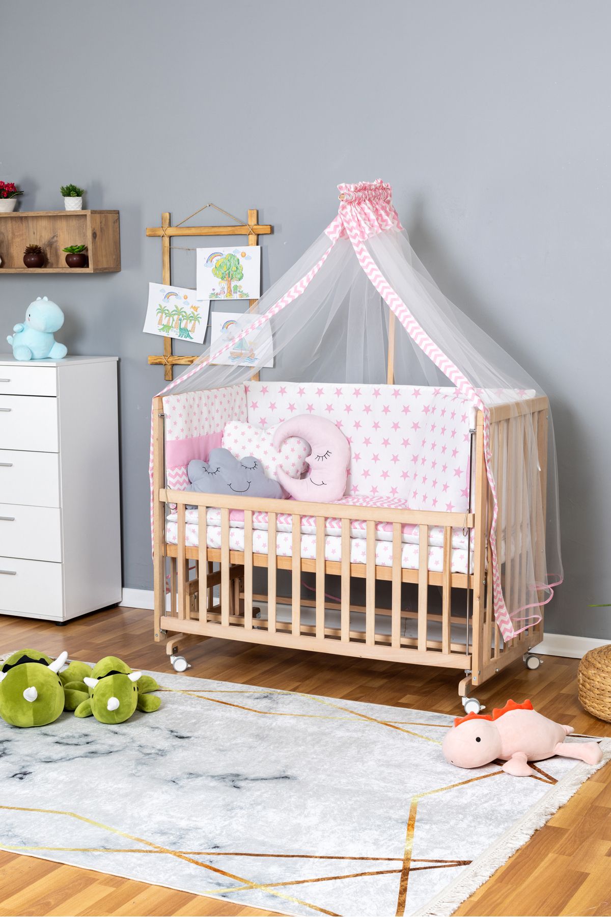 Carino Wins Ahşap Beşik Anne Yanı Yeni Doğan Asya Organik Bebek Beşiği PEMBE YILDIZ UYKU SETLİ + TEKERLEKLİ