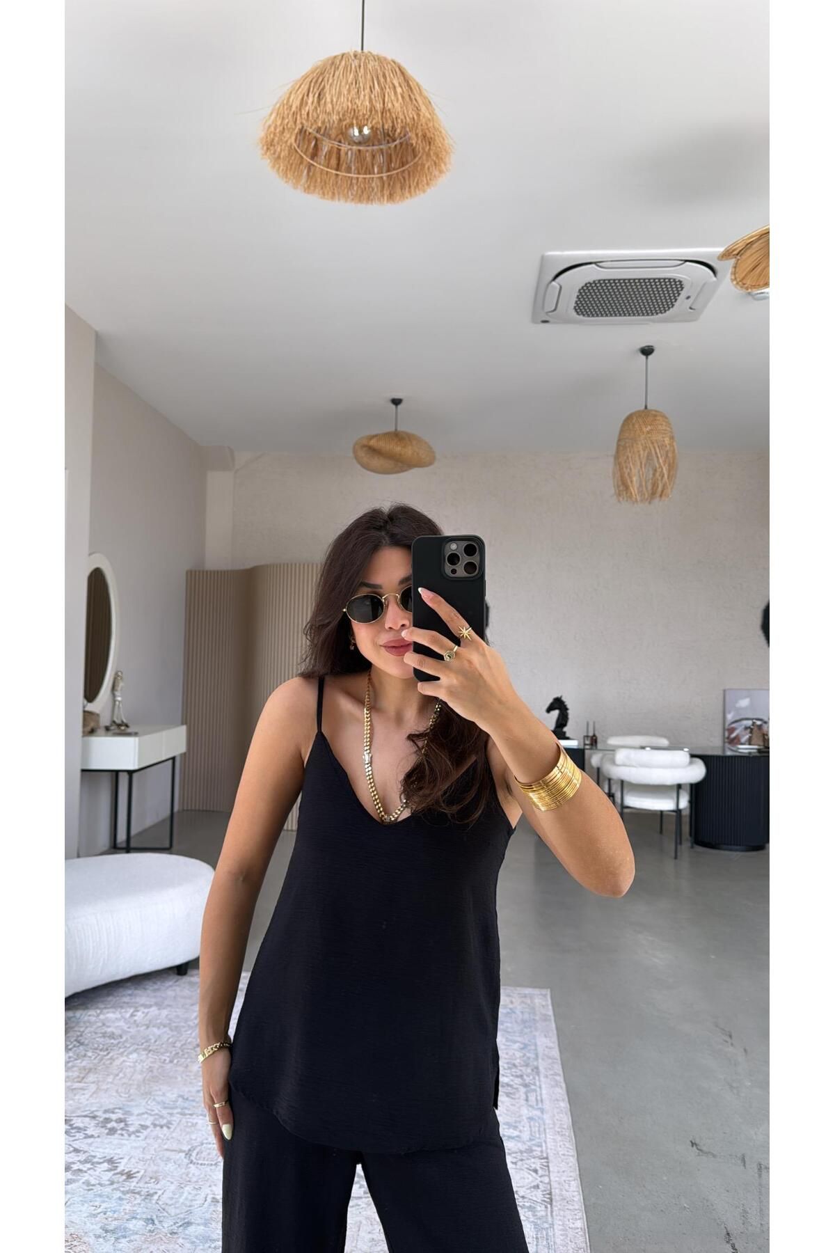 Buket Teke Siyah İp Askılı Basic Tiril Takım