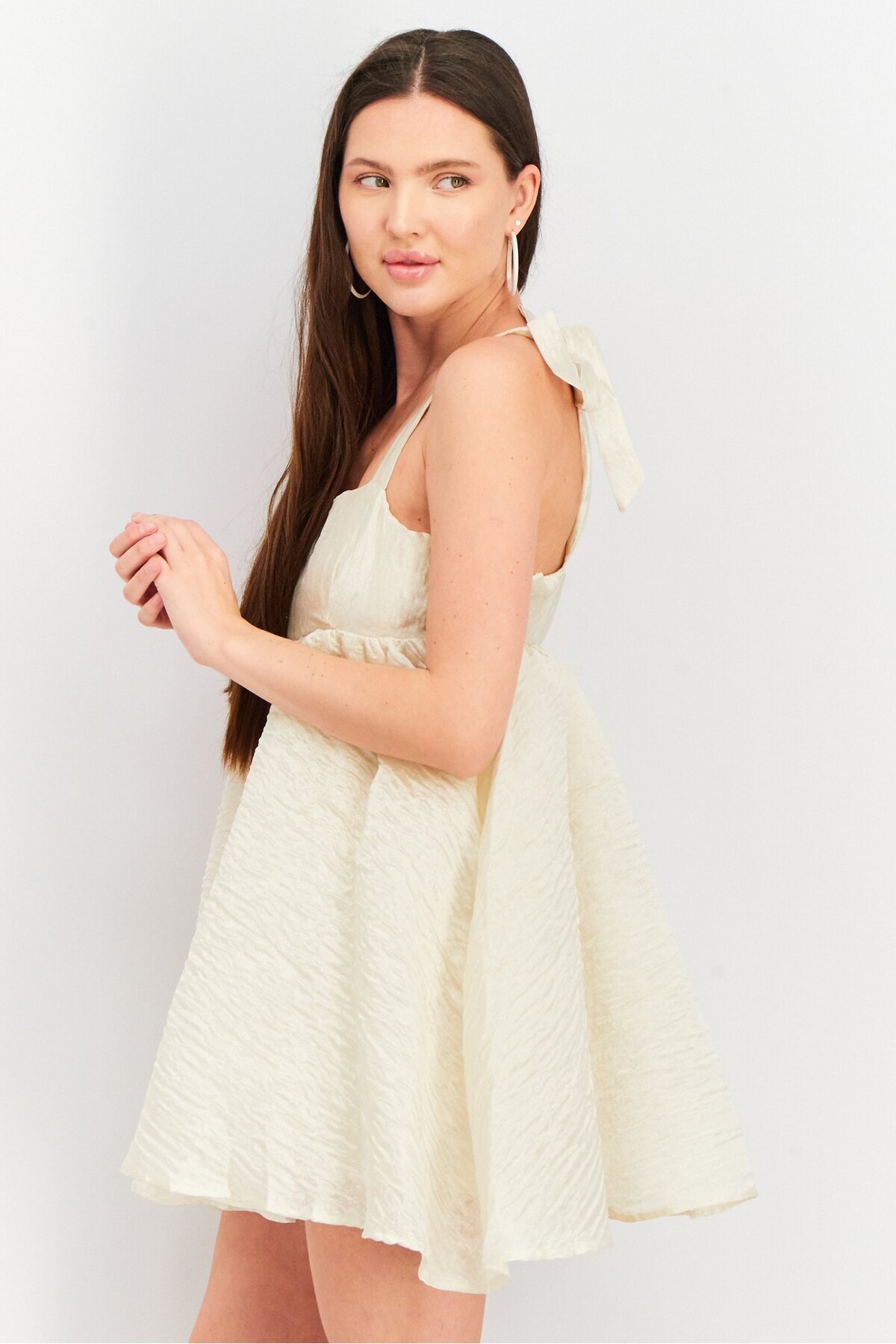 complete the look image