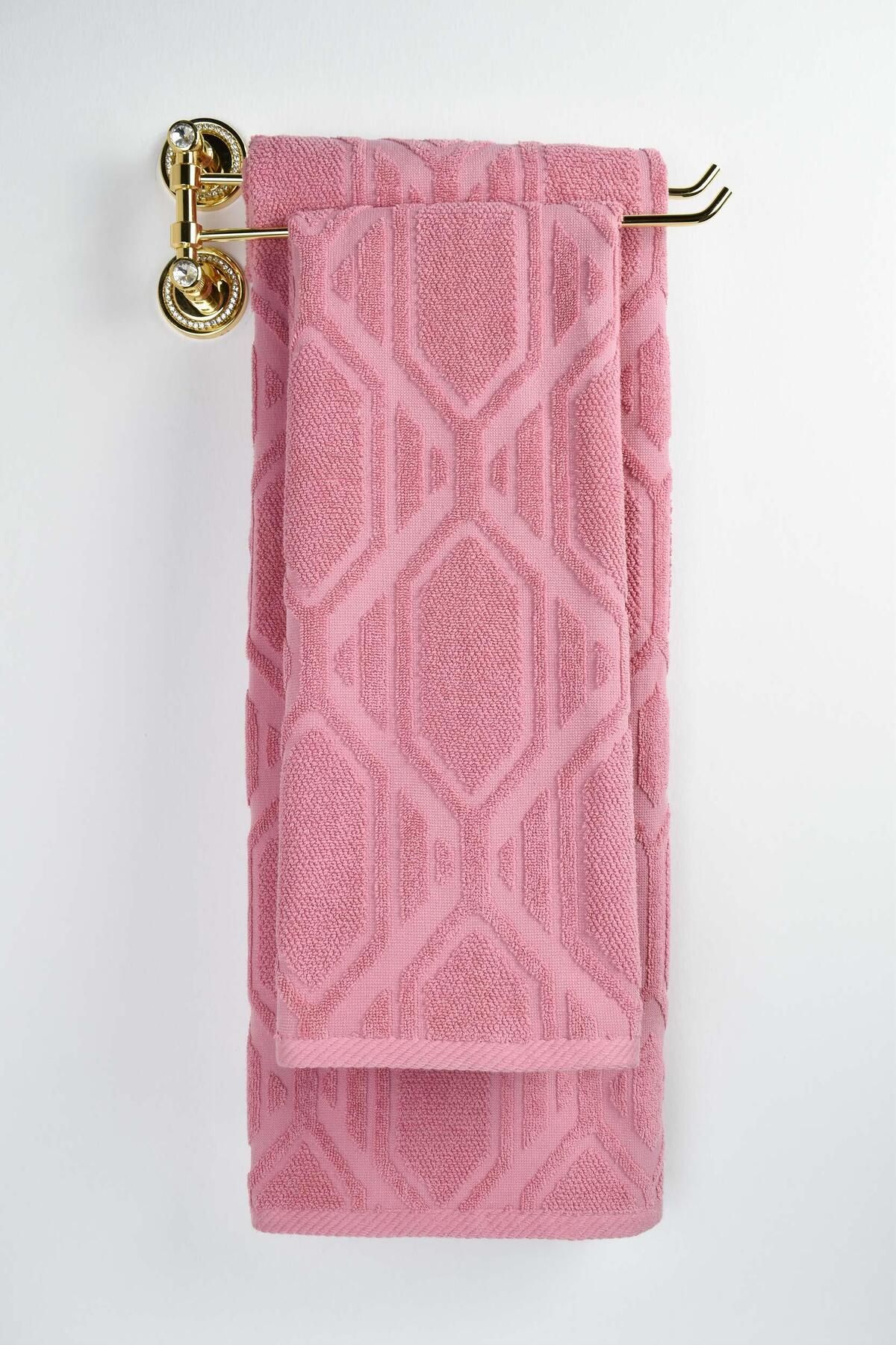 Biriz Moda Tomy Jakarlı Banyo Havlusu - Pembe