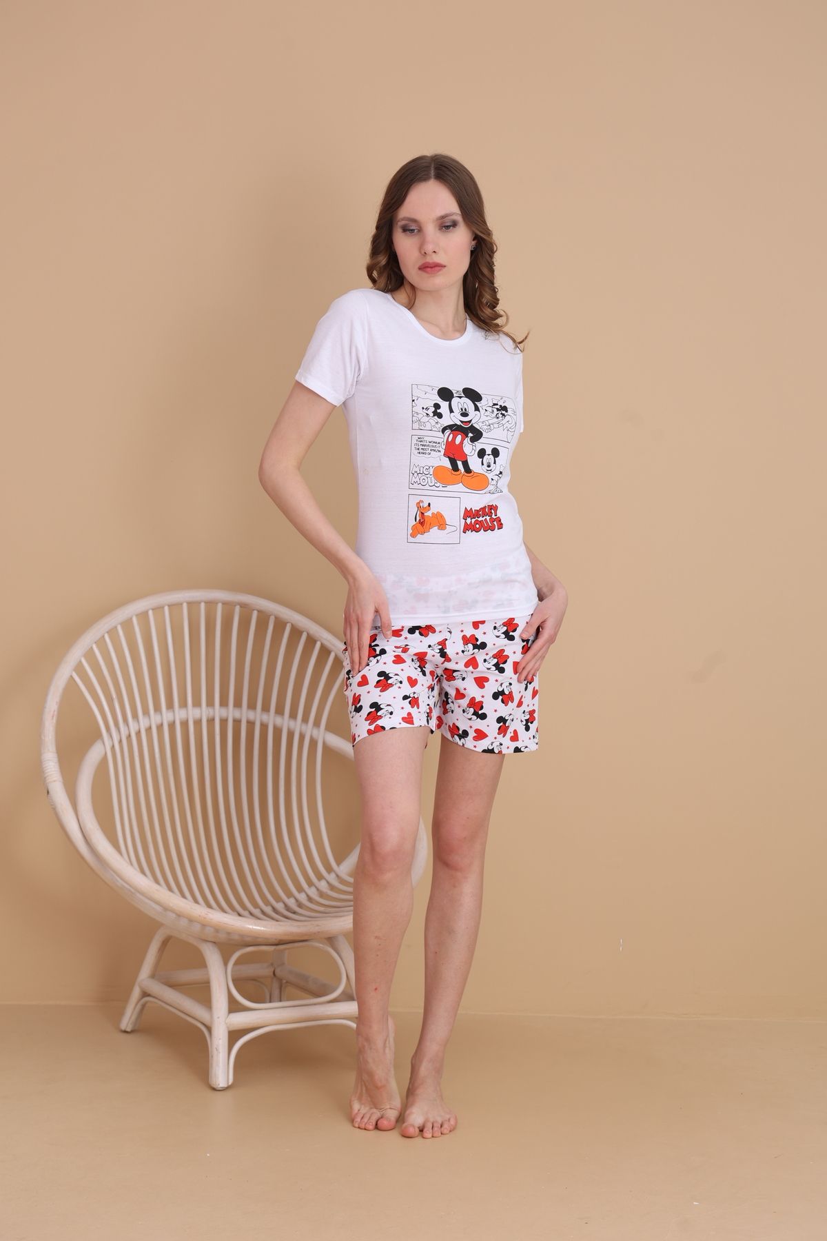 Mira Homewear Önü Baskılı Şortlu Kısa Kol Kadın Pijama Takımı MR008