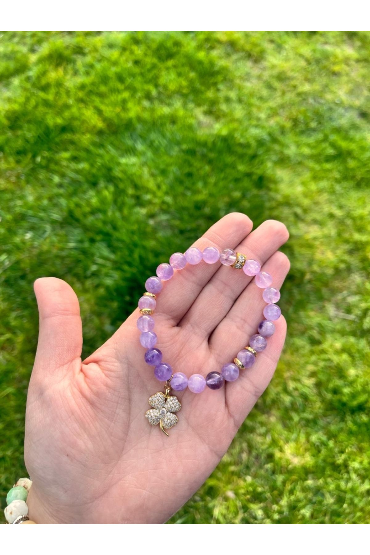 hermesshealing Şans ve Huzur Bilekliği – Lavender ve Zirkonyum Taşlı Yonca Charmı