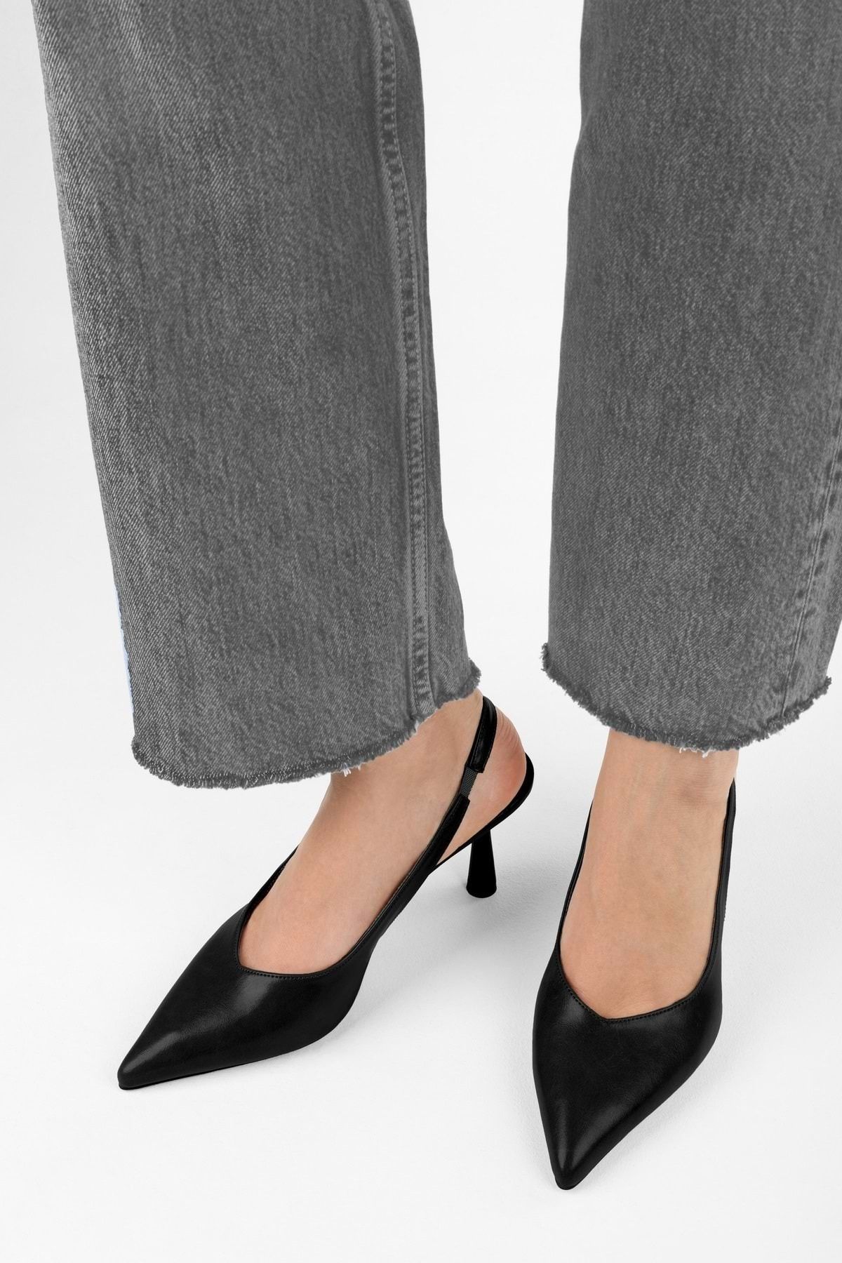 Shoeberry Kadın Alora Siyah Cilt Stiletto