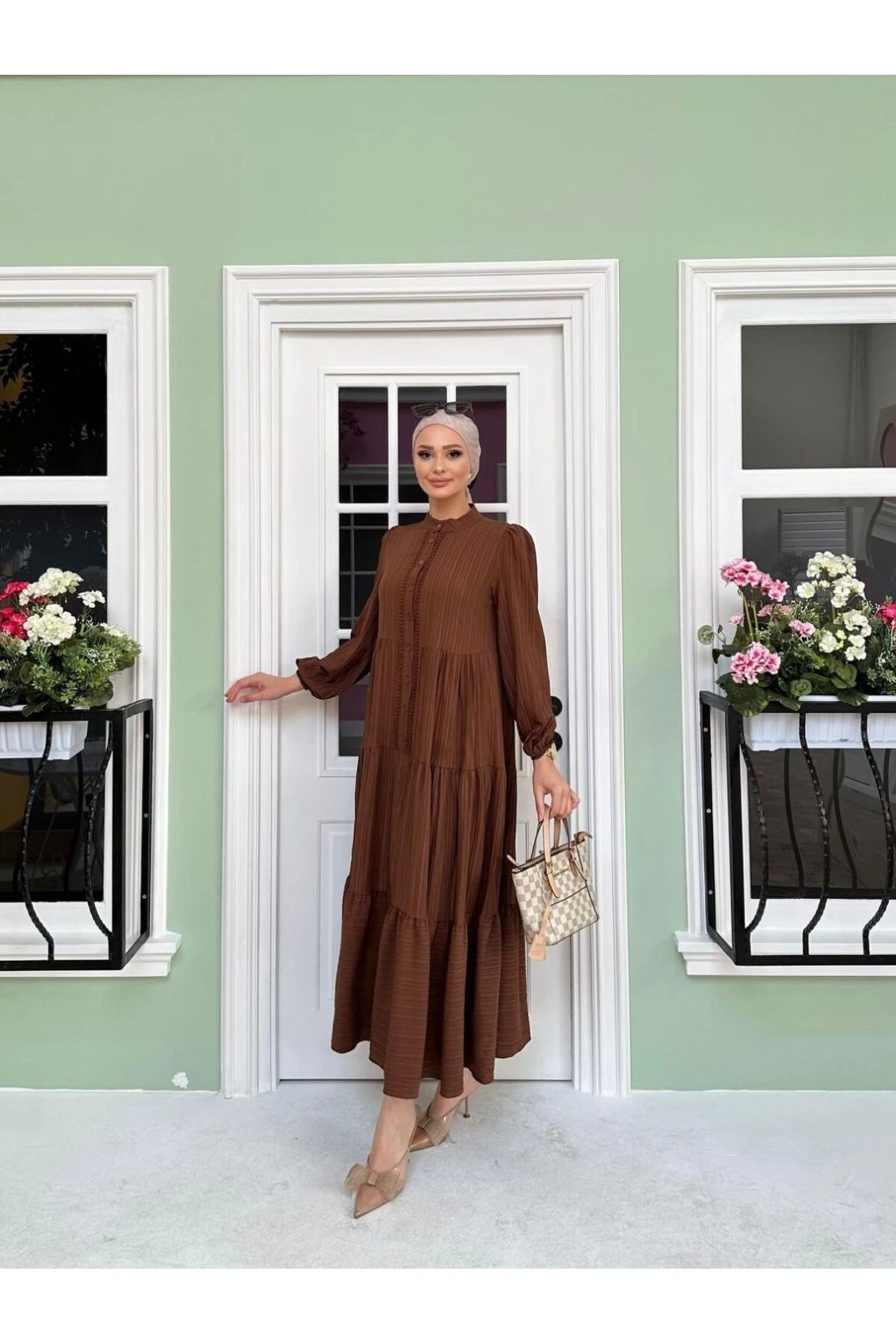 ALLMİRA FASHION Dantel Detaylı Düğmeli Tesettür Uzun Elbise