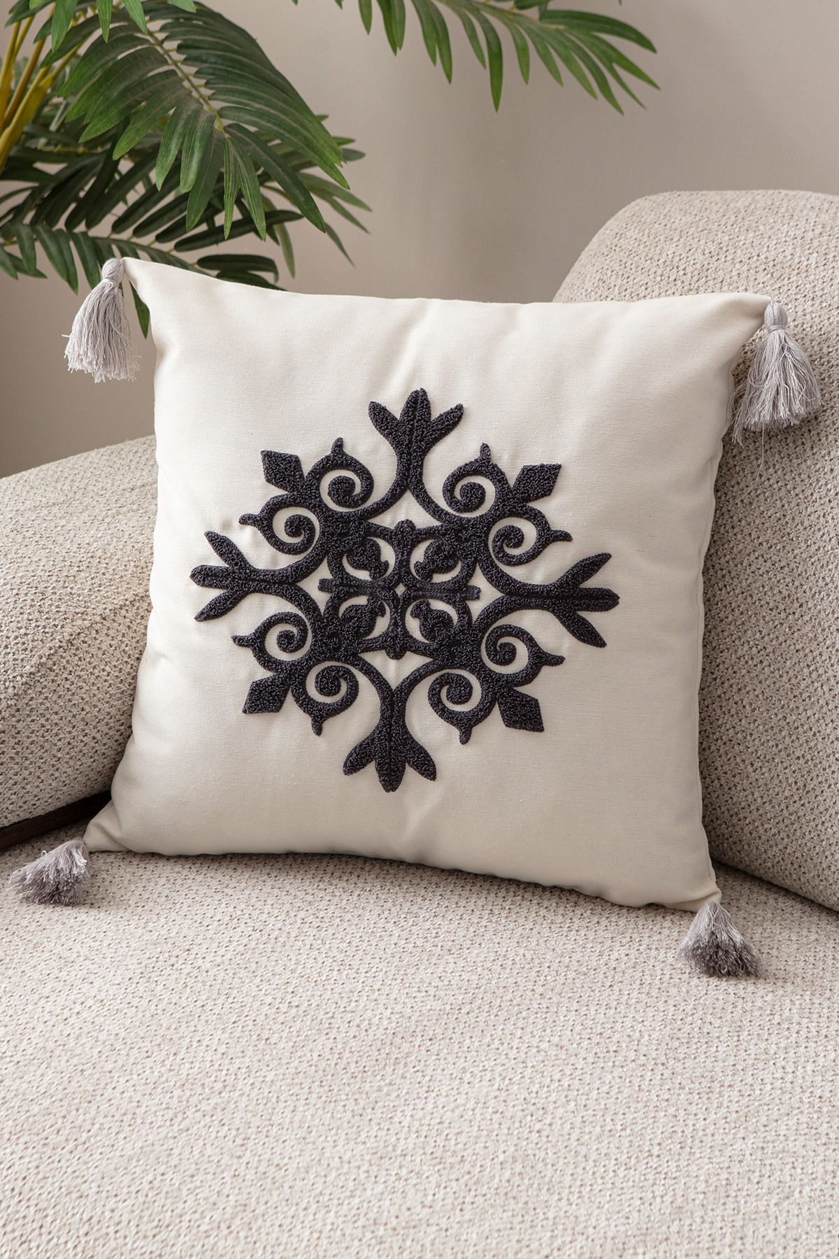 Ottoson Comfort Punch Desenli Kırlent Kılıfı Kare Dekoratif Bohem Nakışlı Koltuk Yastık Kılıfı panç 45x45