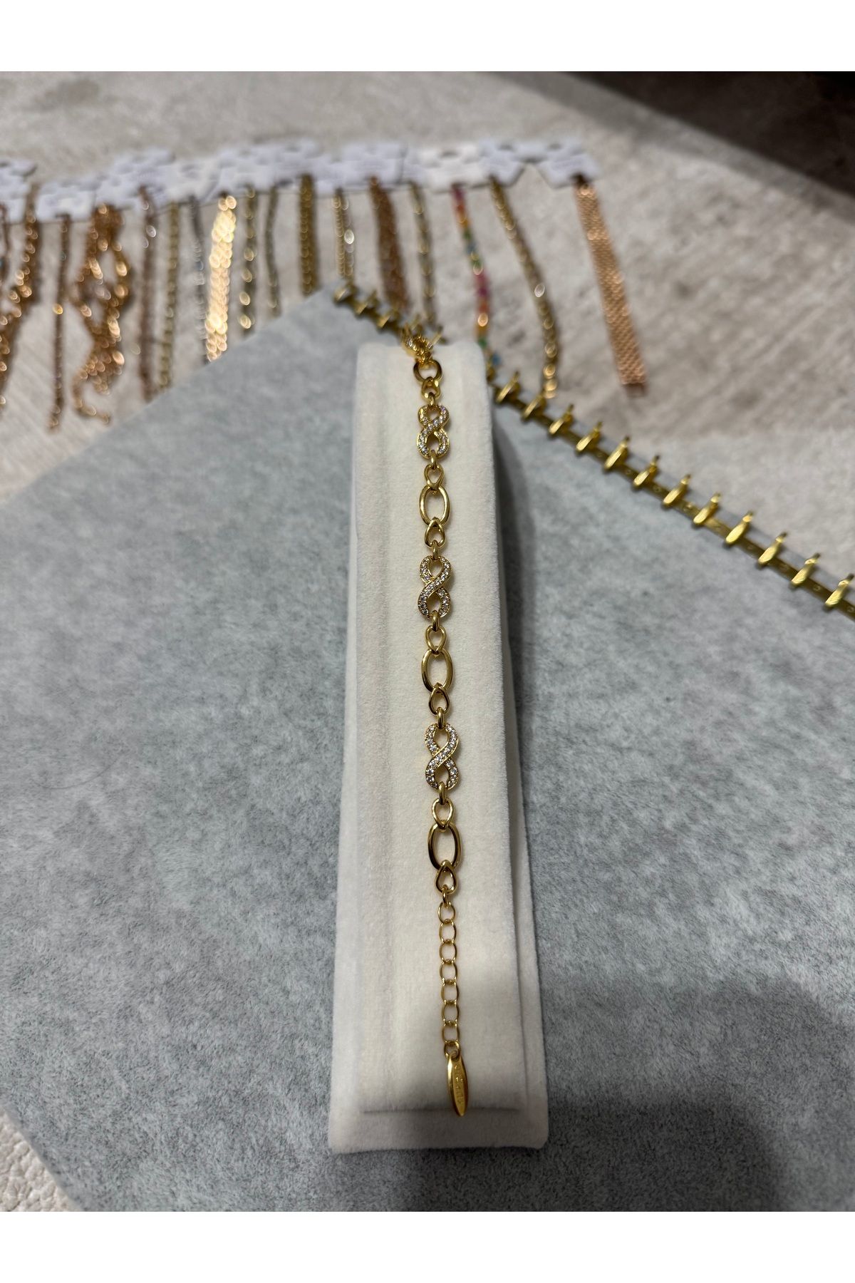 XUPING JEWELRY KADIN 18K ÇELİK PASLANMAZ KARARMAZ BİLEKLİK