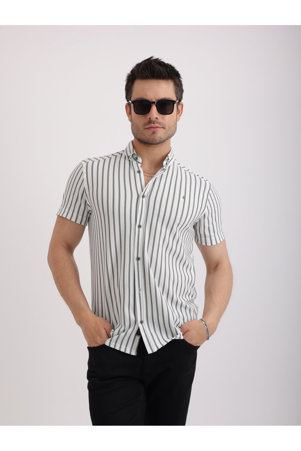 Sabe Erkek Slim Fit Haki Likralı Nefes Alan Örme Çizgili Kısa Kol Gömlek