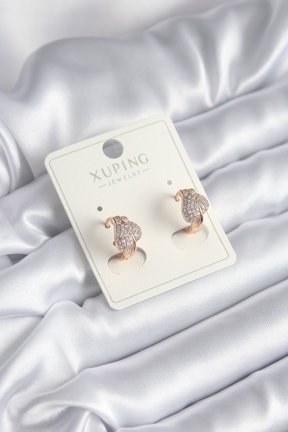 melfxxl eticaret Xuping Model Zirkon Taşlı Yaprak Kadın Küpe - Lisinya