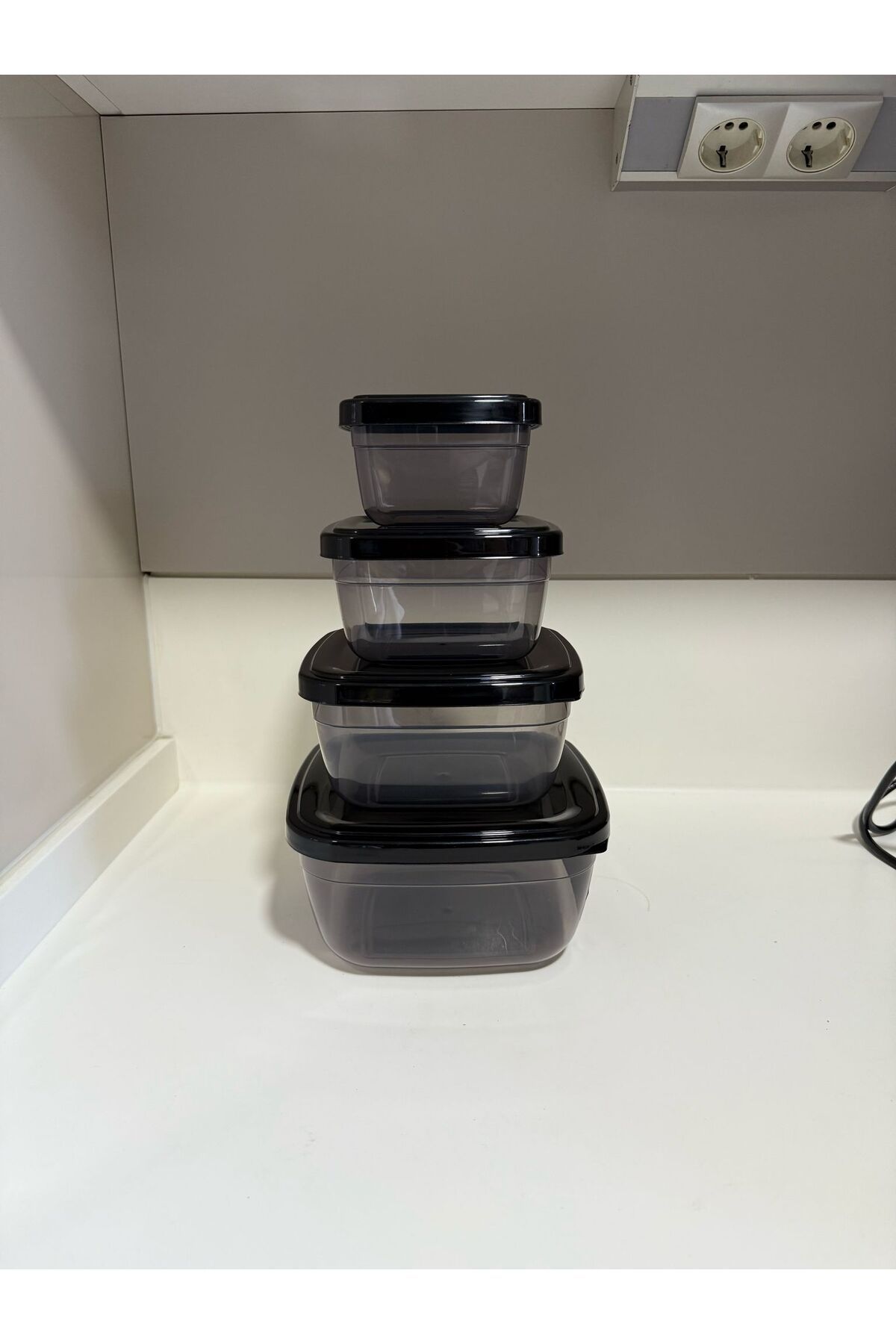 Tercih Home 4'lü Siyah Kare Antrasit Mikrodalga Saklama Kabı Seti Yemek Taşıma Kabı (2,4lt+1,5lt+0,9lt+0,5lt)
