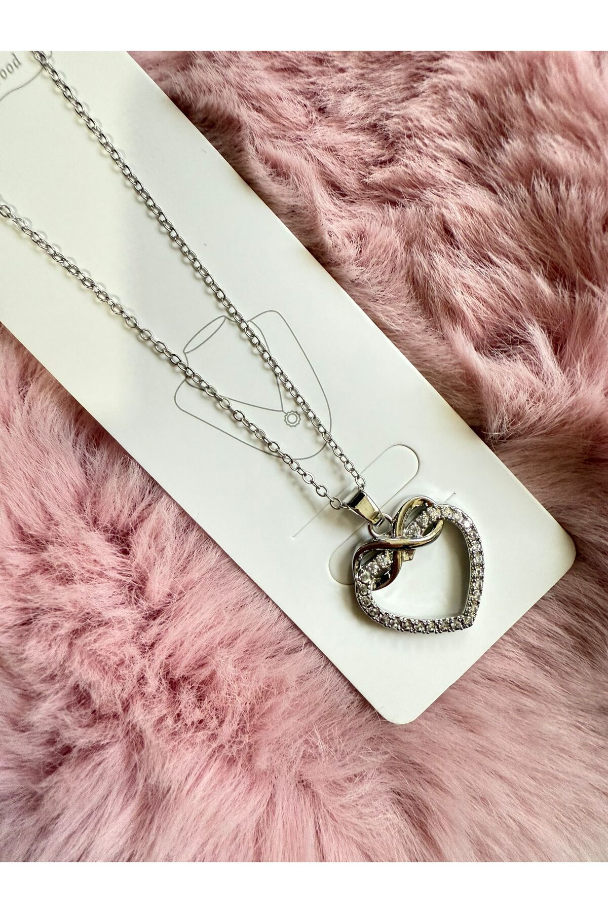 Butik Yeni Sezon Trend Sonsuzluk Kalpli Taşlı Gümüş Renk Çelik Kolye