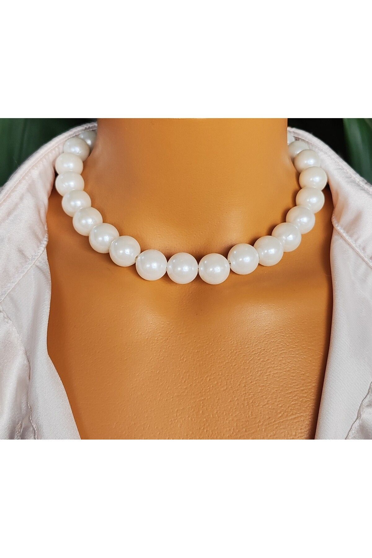 Goşenefmafe Krem Rengi Büyük İnci Kadın Choker Kolye