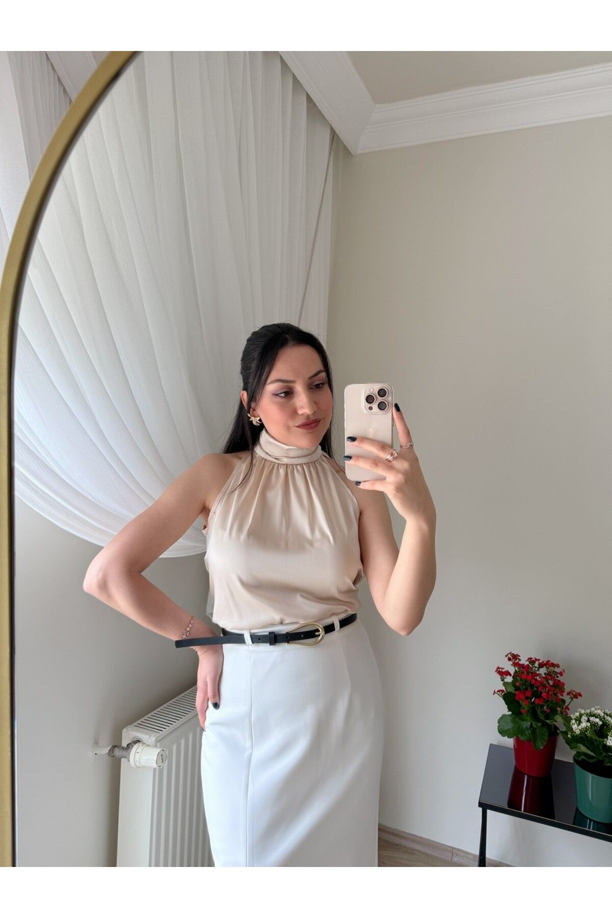 olina boutique Boğazlı Kolsuz Bluz