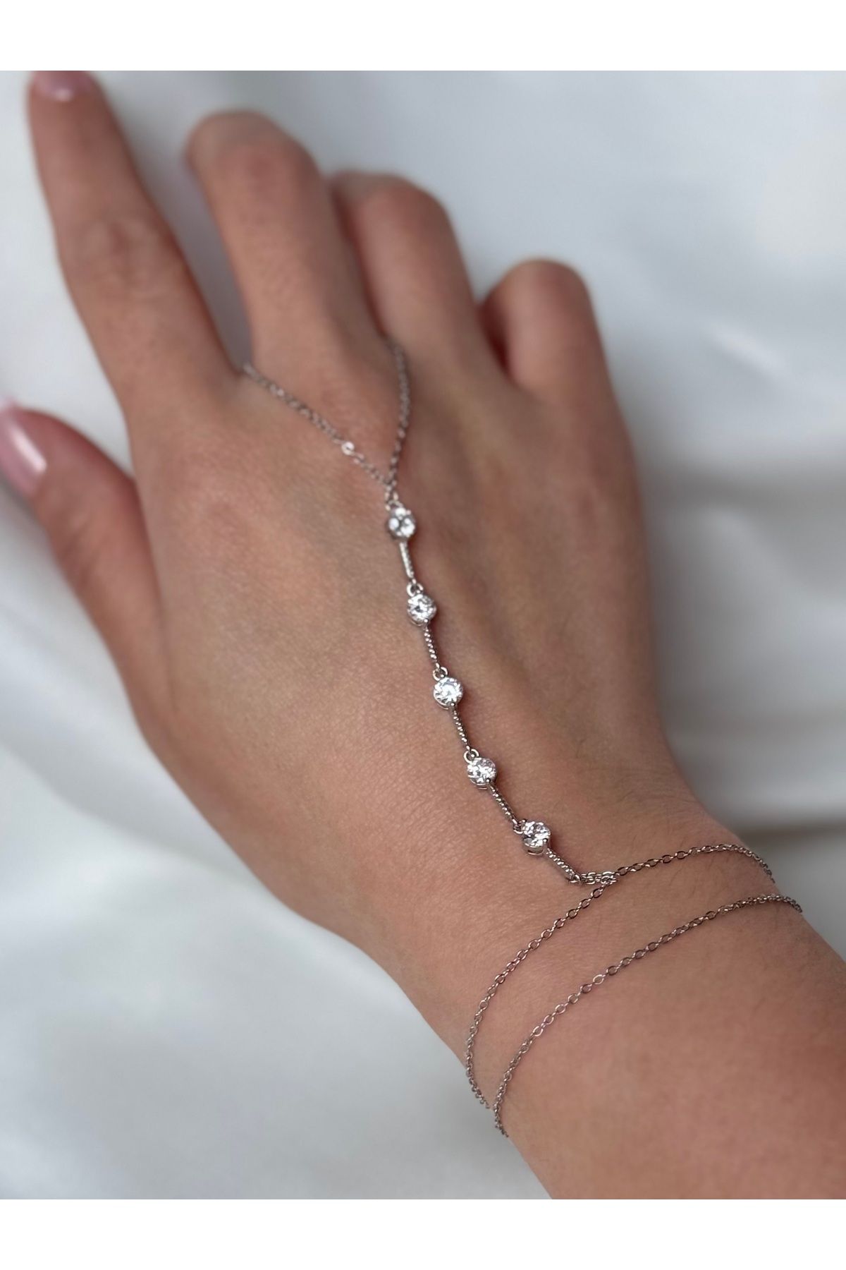 FASHİON JEWELRY Silver taş detaylı El zinciri - Şahmera