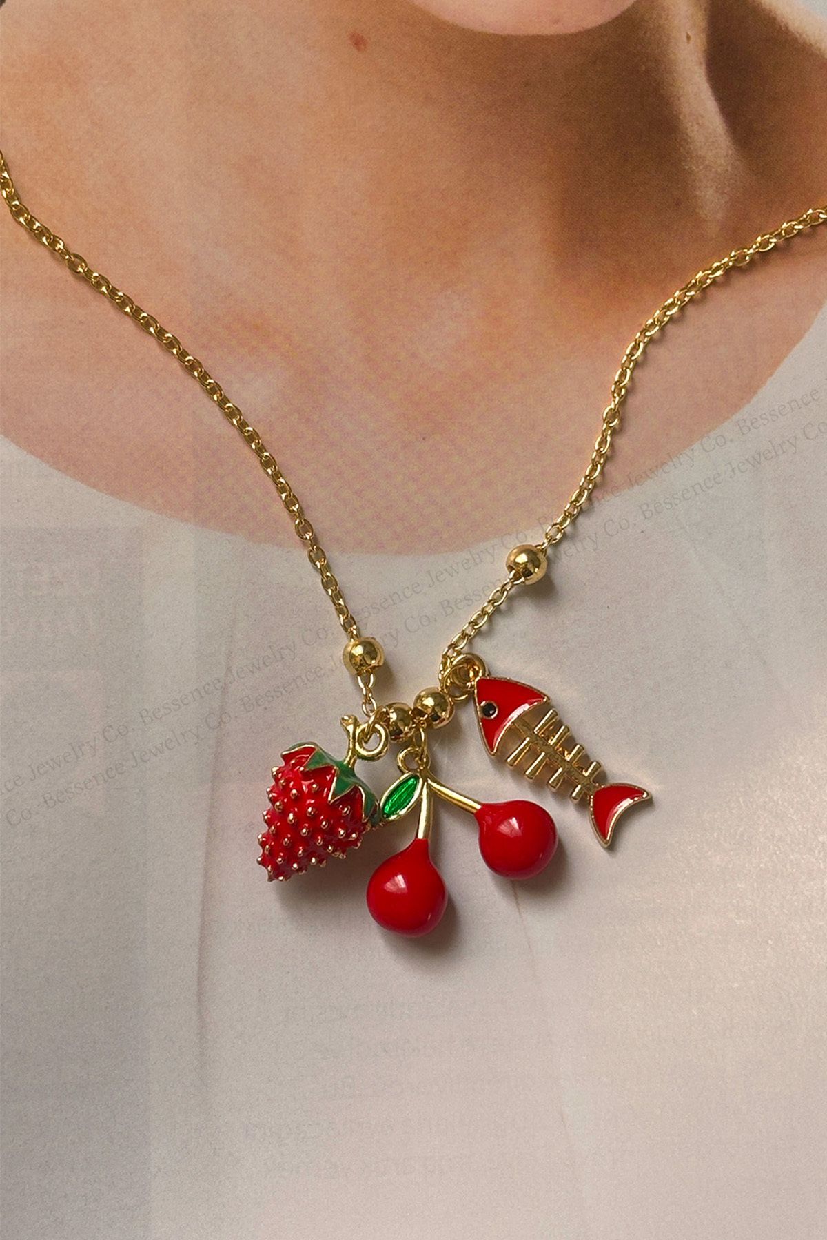 Çelik BESSENCE KIRMIZI CHARM ÇELİK KOLYE