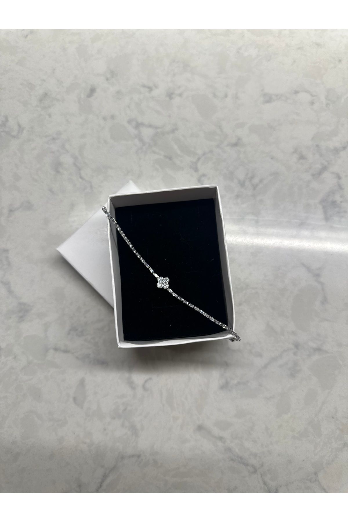Shop west Gümüş Renk Yonca Bileklik