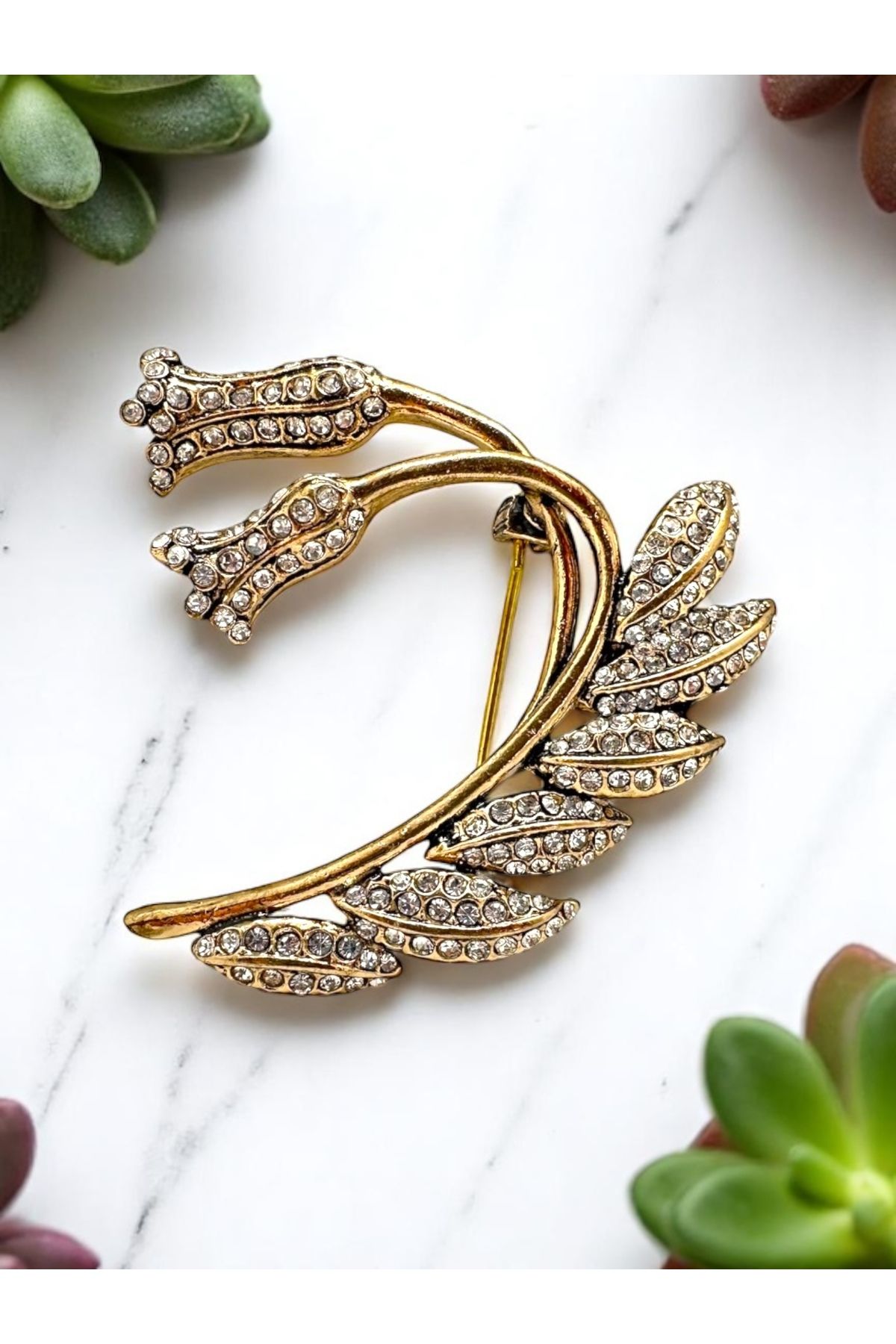 FUYA JEWELLERY Lale Broş