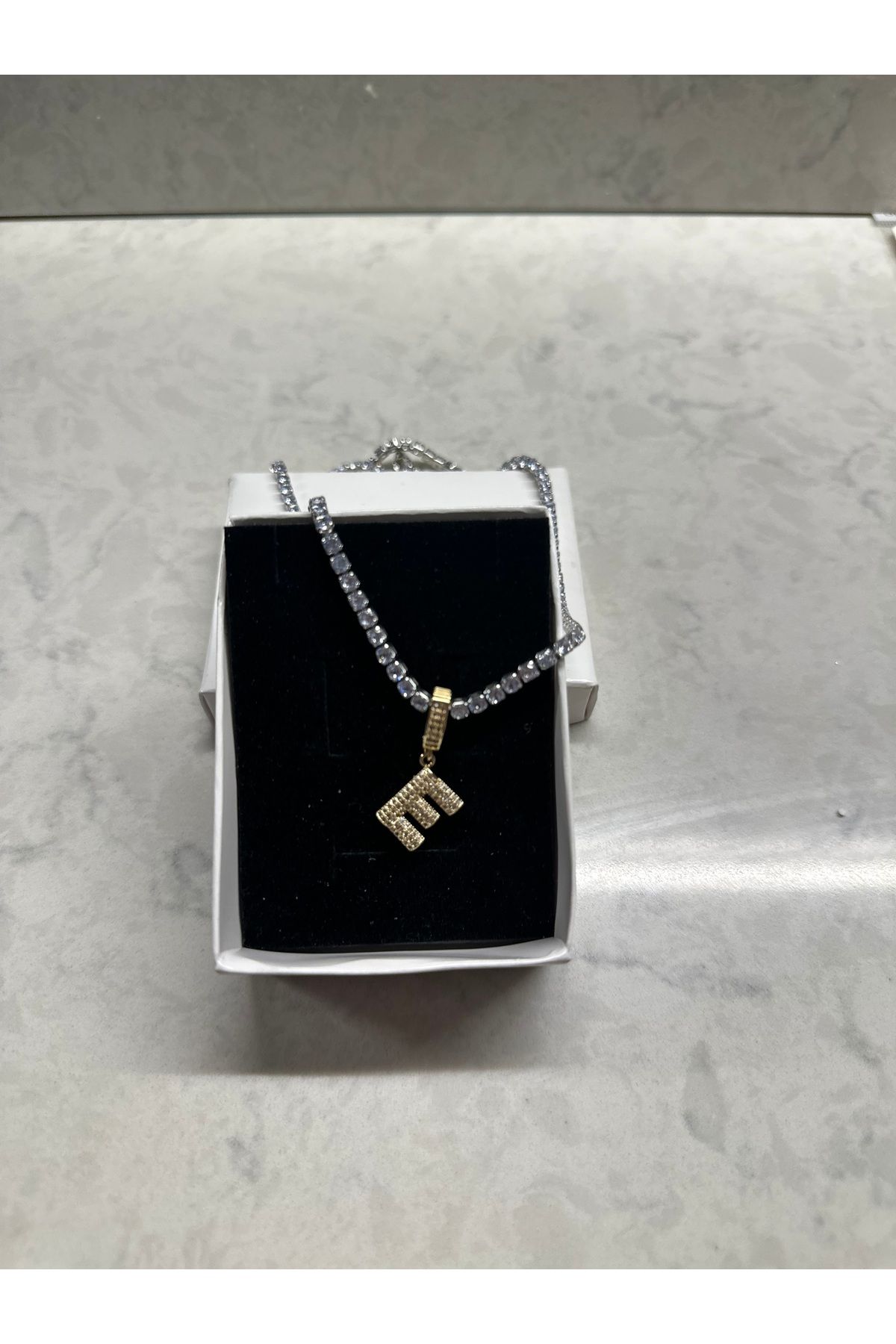 Shop west Taş İşlemeli Harfli Gold Kolye