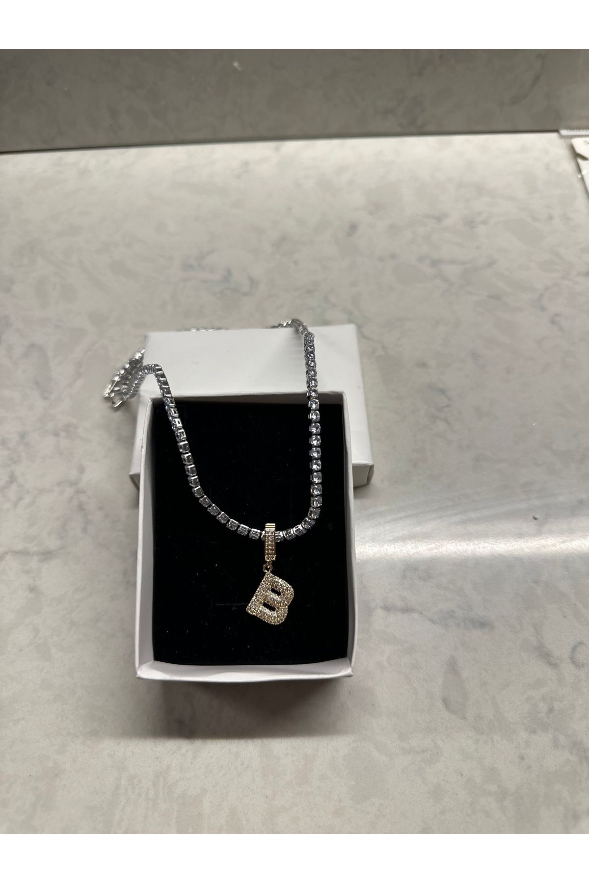 Shop west Taş İşlemeli Harfli Gold Kolye