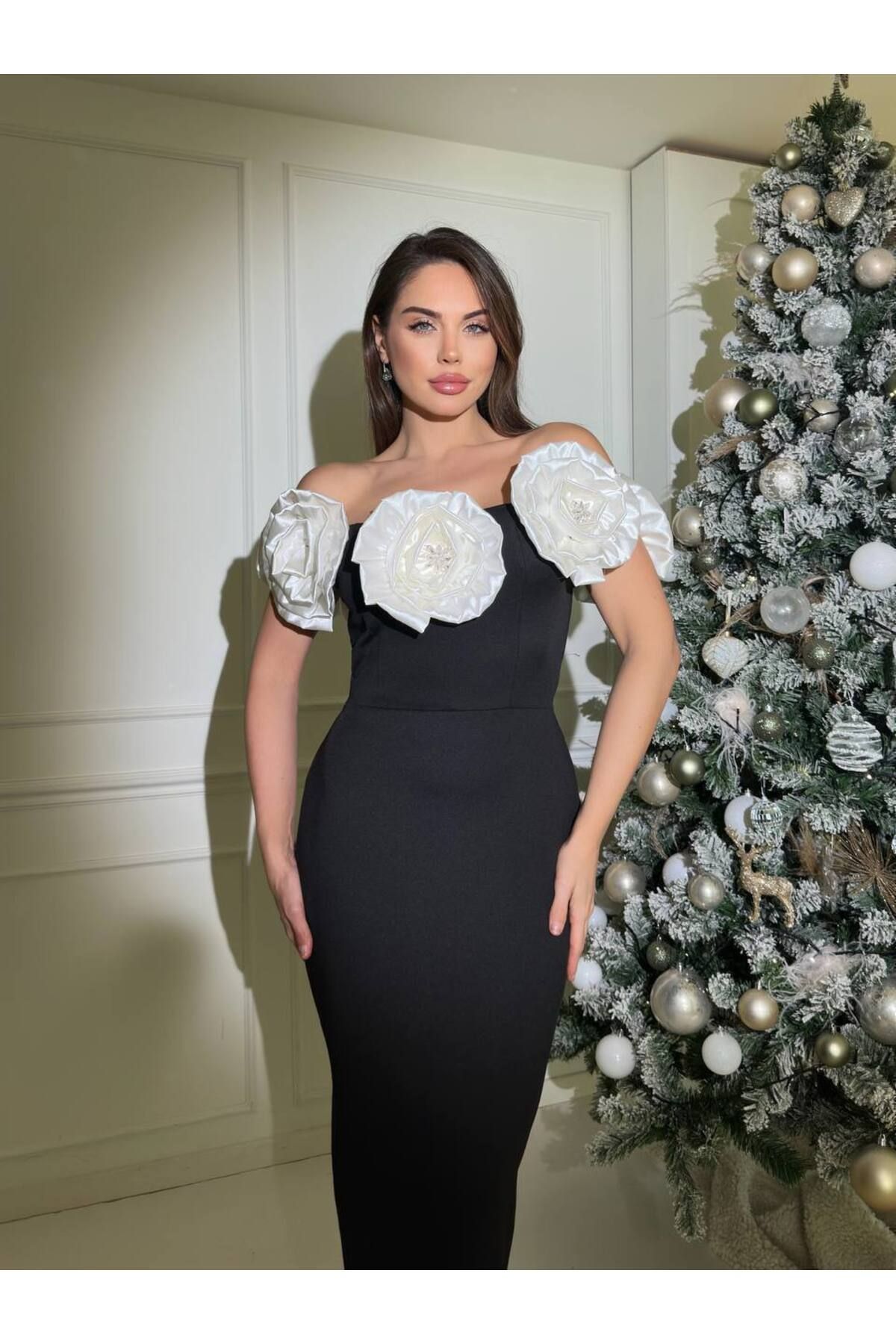 Castivo Fashion Gül Aplikeli Midi Abiye Elbise