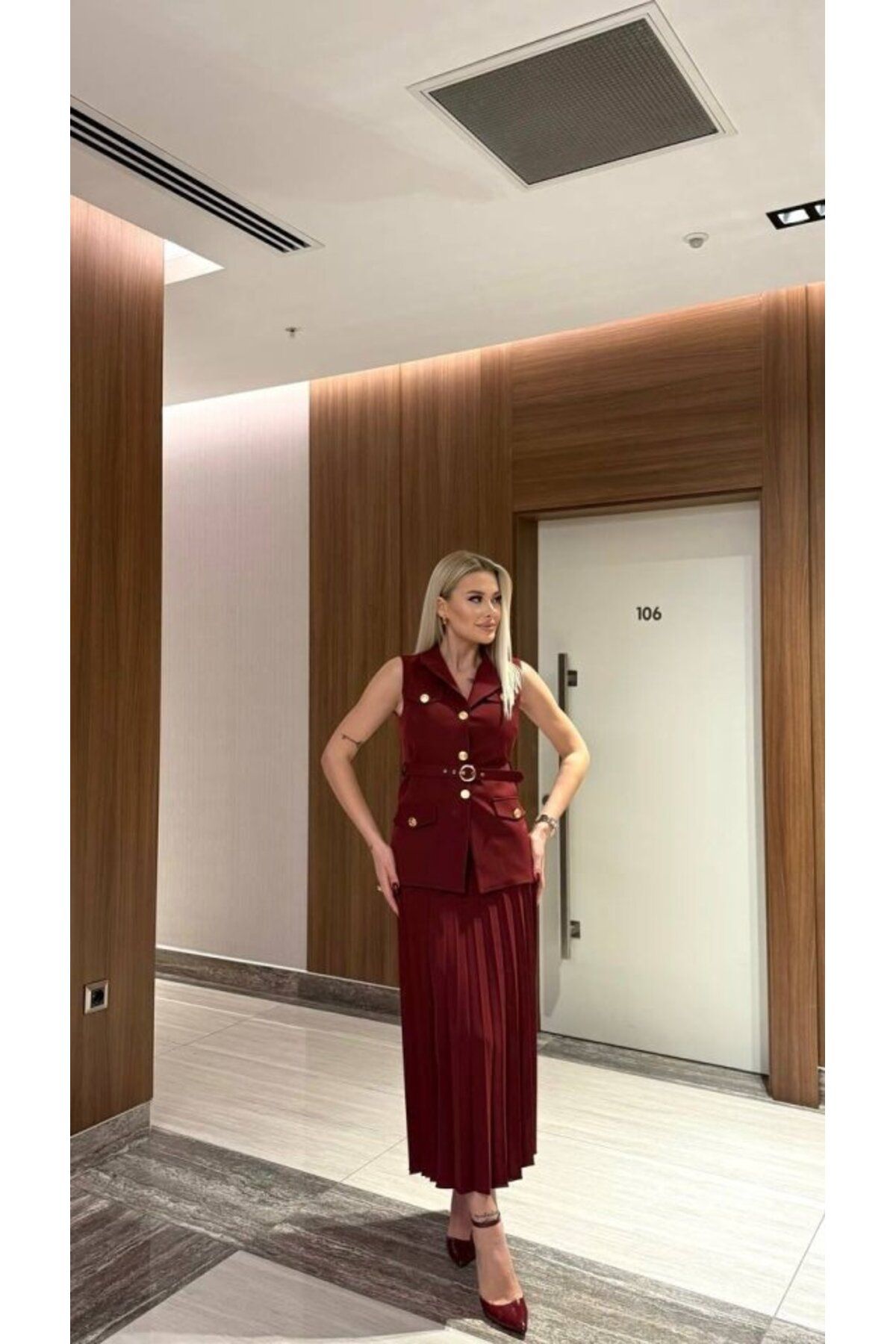 ARUZ MODA Vatkalı Yelek Etek İkili Takım