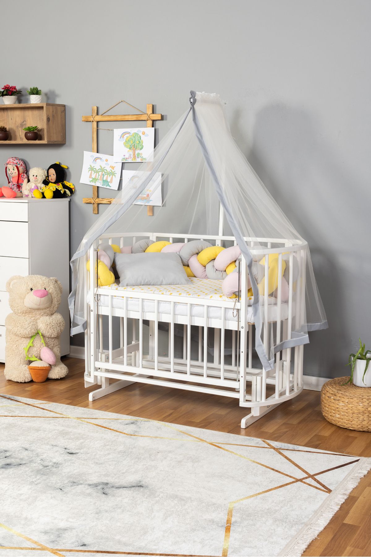 Carino Wins Ahşap Beşik Anne Yanı Yeni Doğan Papatya Beyaz Bebek Beşiği SARI PEMBE ÖRGÜ UYKU SETLİ