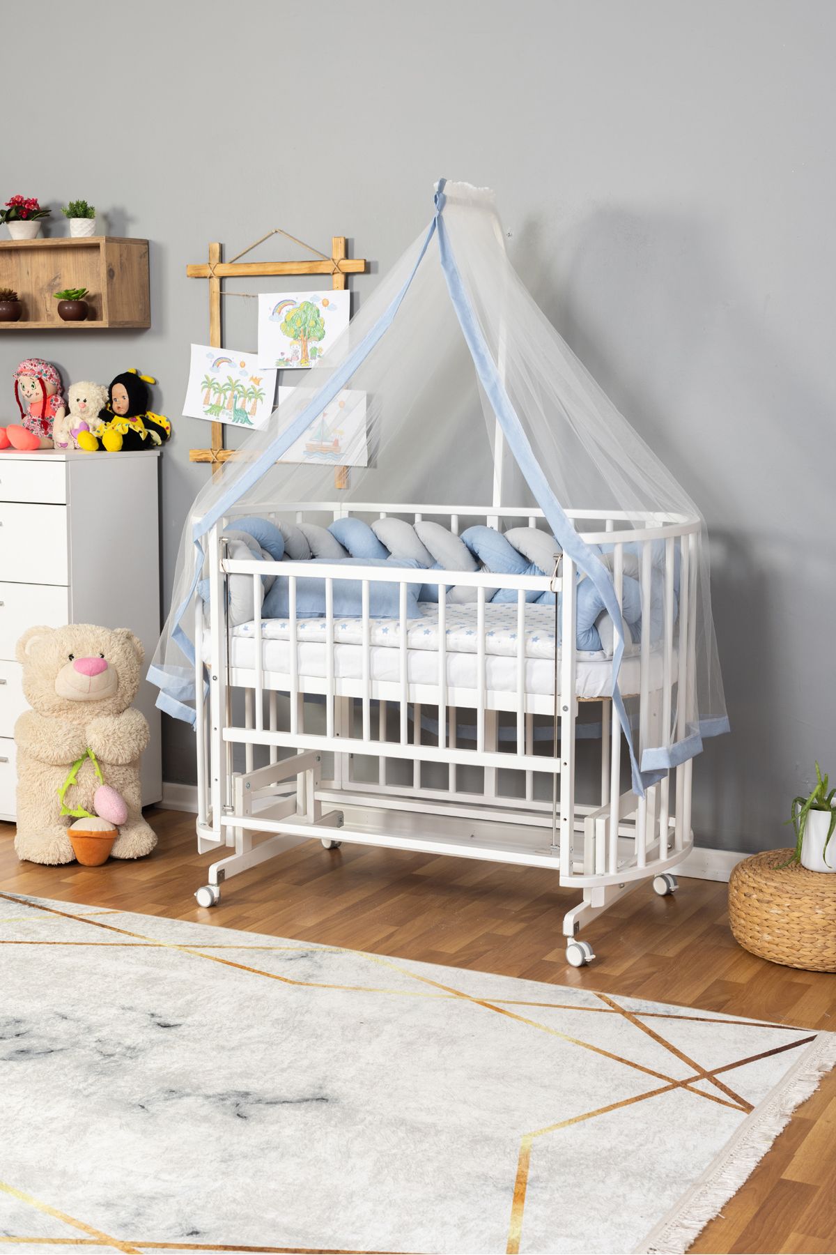 Carino Wins Ahşap Beşik Anne Yanı Yeni Doğan Papatya Beyaz Bebek Beşiği MAVİ GRİ ÖRGÜ UYKU SETLİ+TEKER