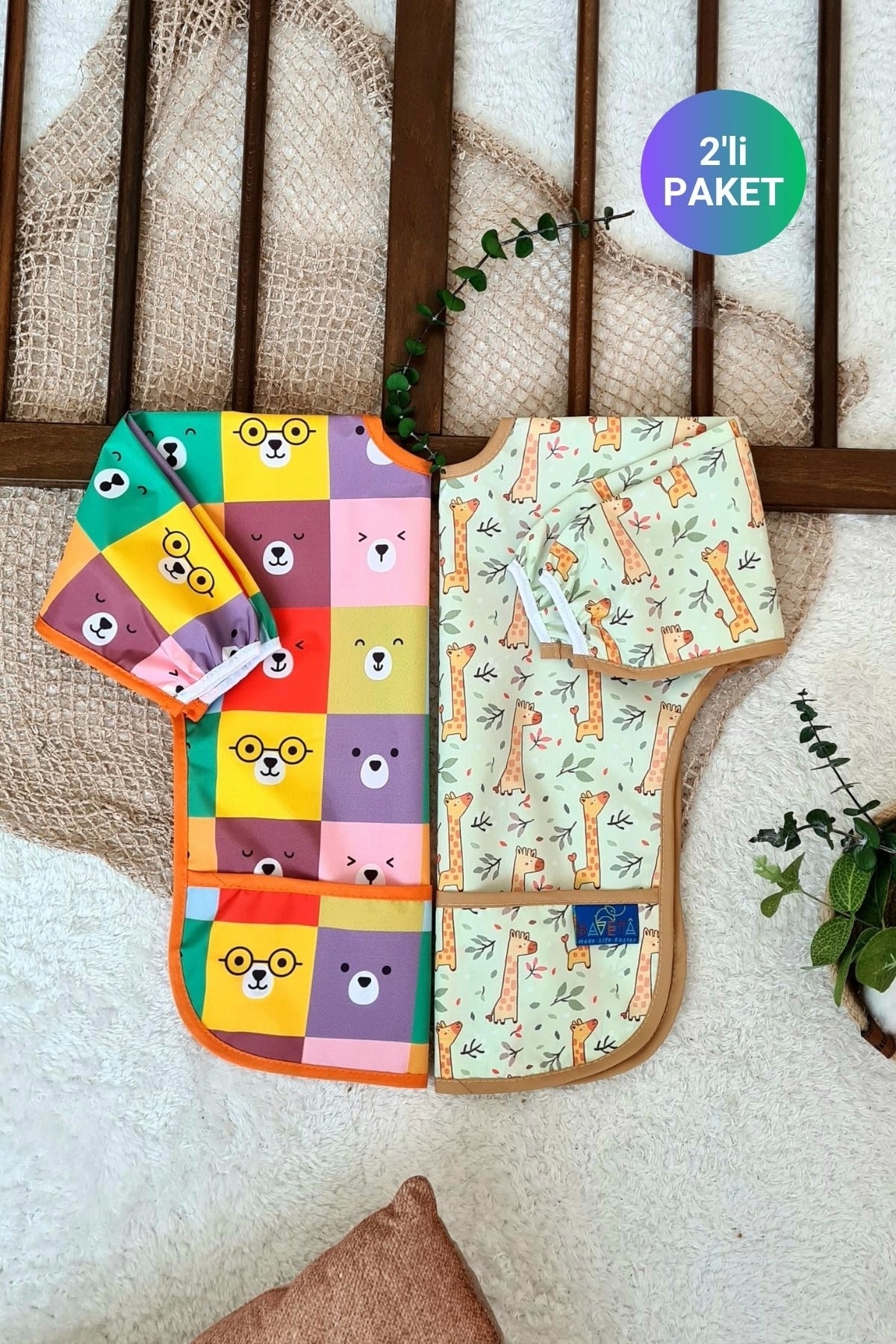 Babydonat COLOUR ve FOREST Desenli 2'li Paket Sıvı Geçirmez Unisex Aktivite ve Mama Önlüğü 6-24 Ay fotoğrafı 3 (önizleme)