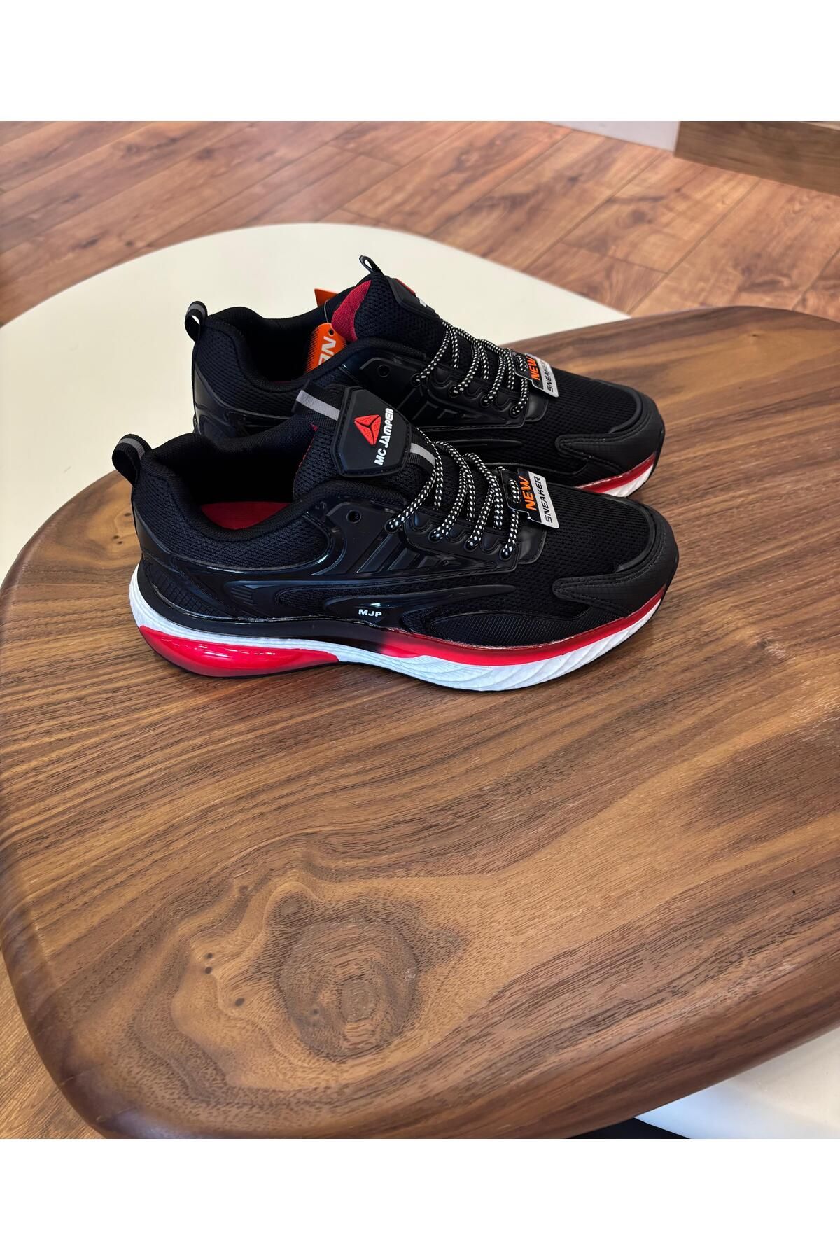 Paulo MC JAMPER SİYAH KIRMIZI DETAY FİLELİ TRİKO ERKEK AYAKKABI SNEAKERS - ERKEK SPOR AYAKKABI