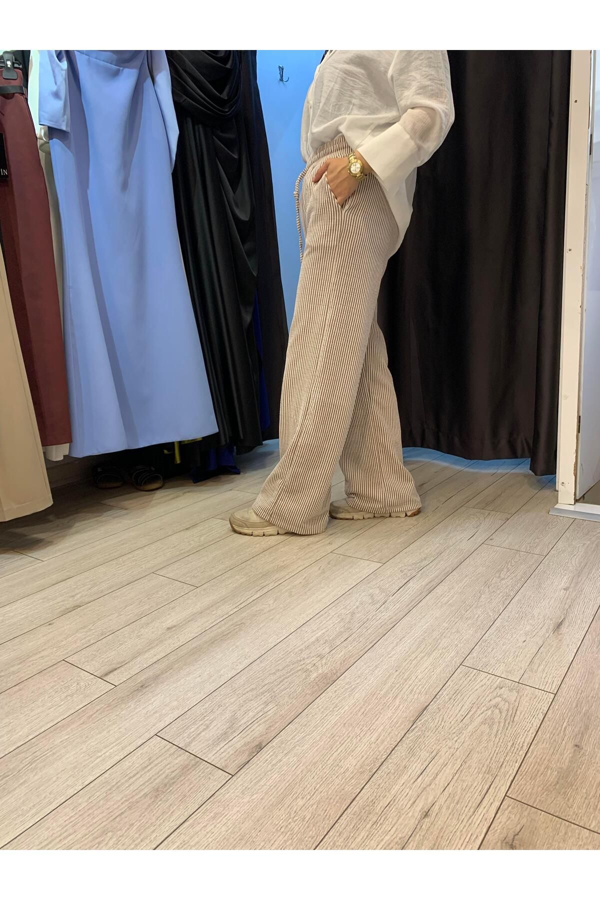 Moda Asrın Dökümlü çizgili keten karışımlı pantolon Kahverengi