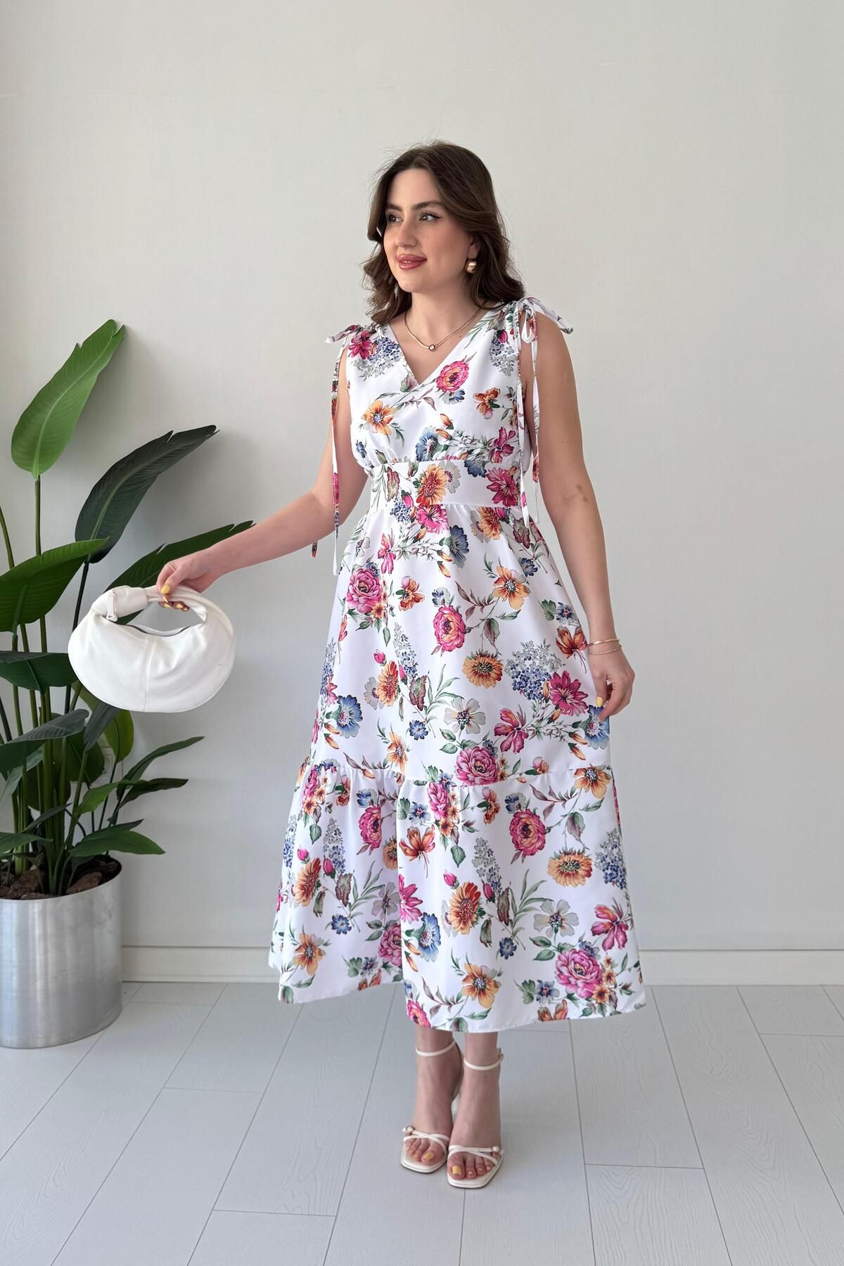 MaziButik Ayçiçeği Poplin Elbise Beyaz