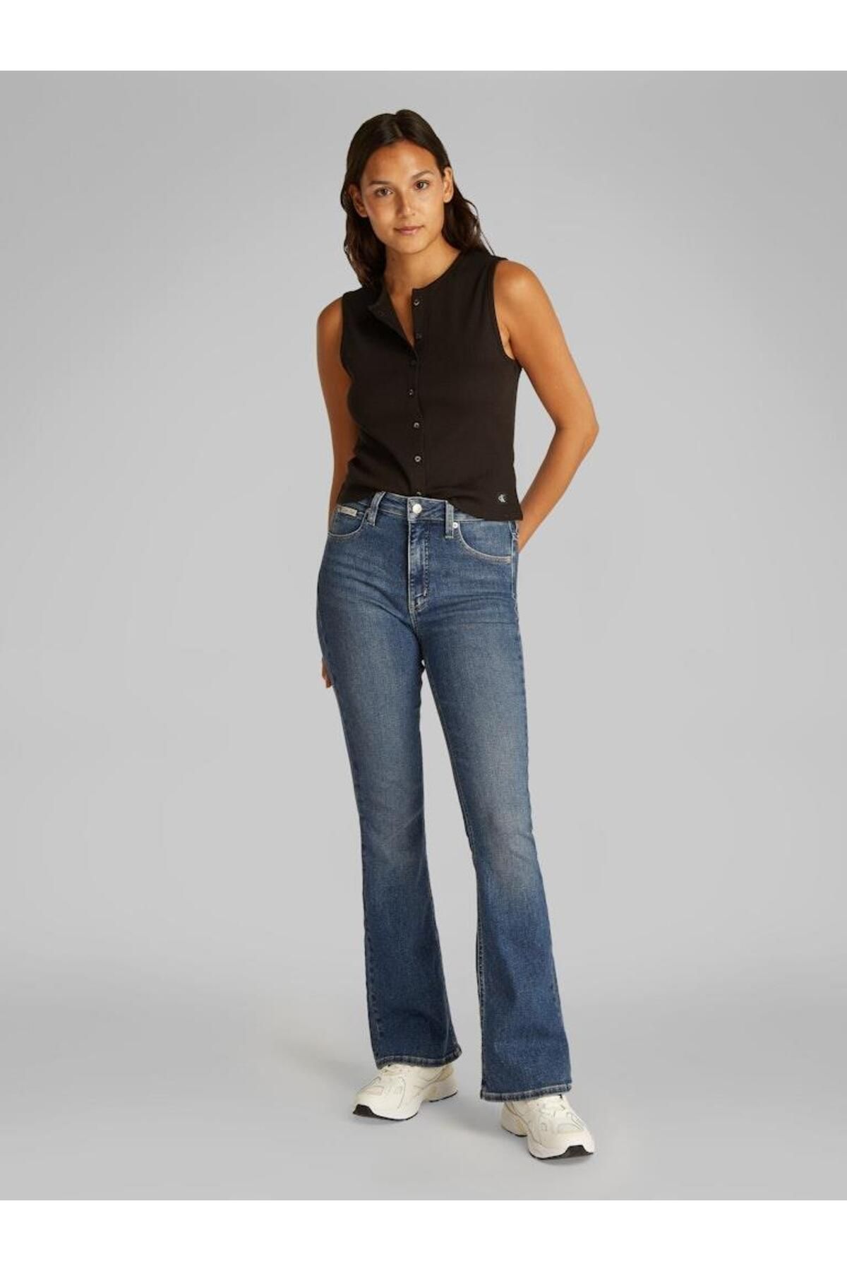 Calvin Klein Kadın SKINNY BOOTCUT Jean Pantolon