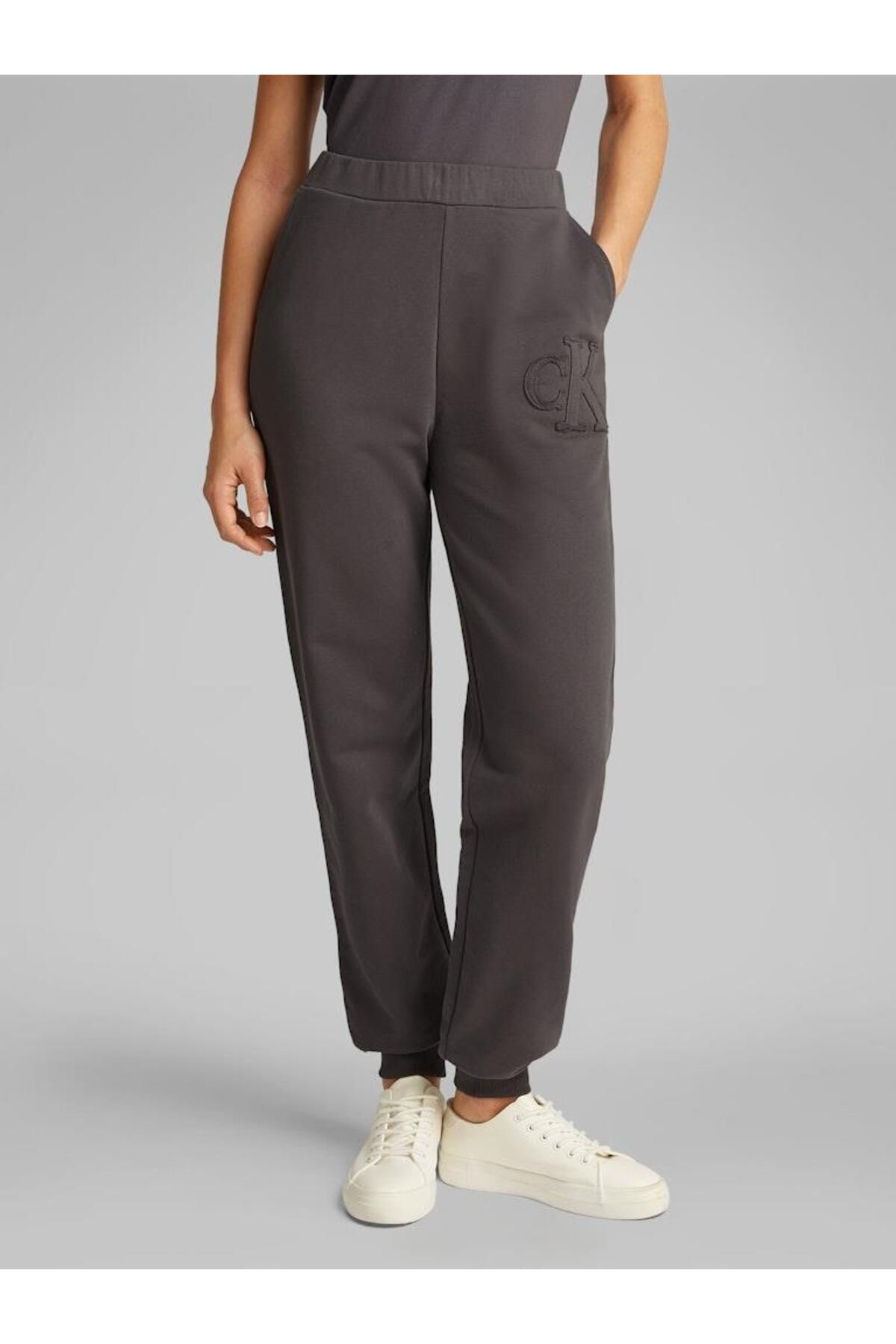 Calvin Klein Kadın CK APPLIQUE JOG PANT Eşofman Altı