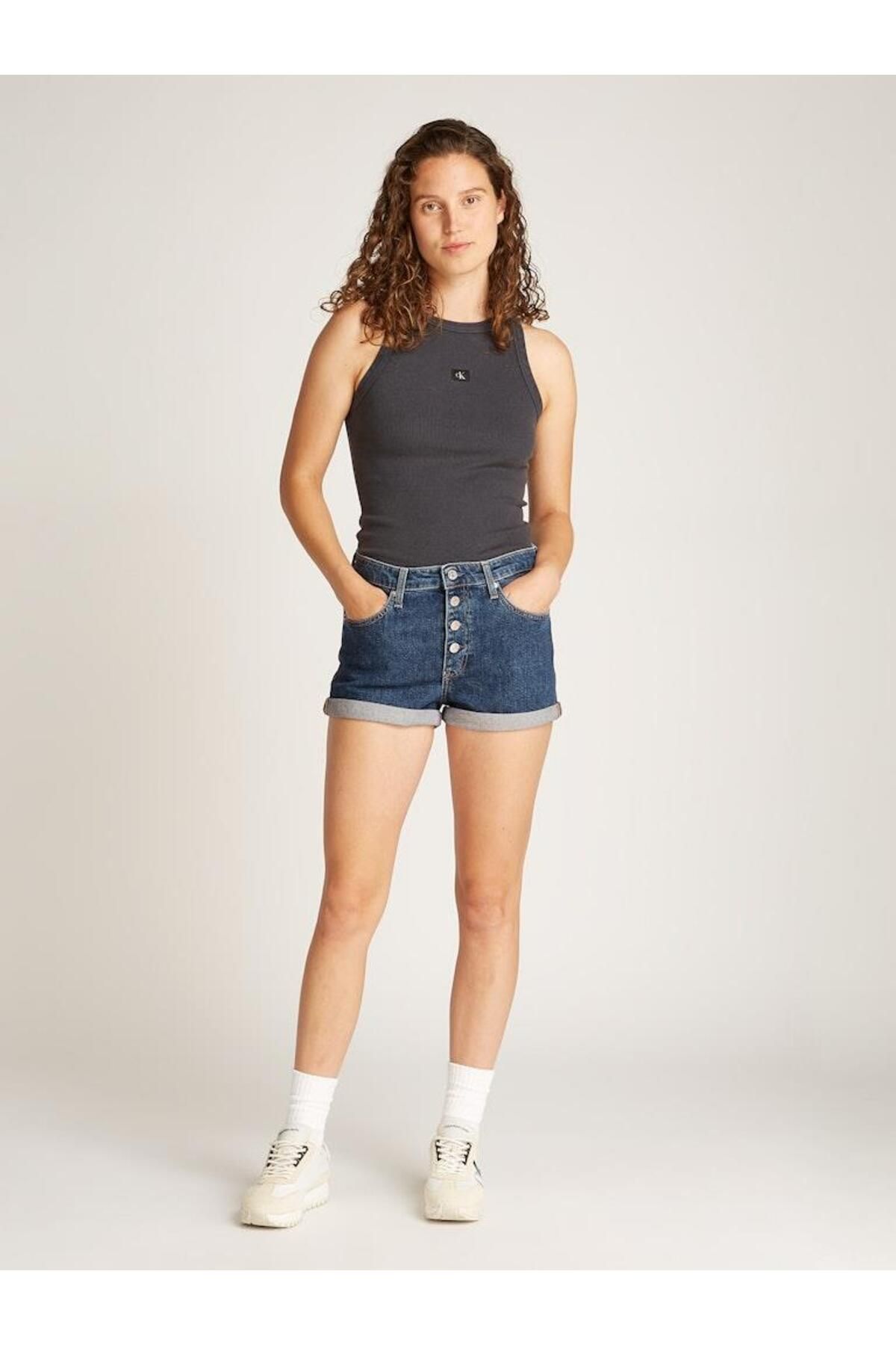 Calvin Klein Kadın Mom Short Şort