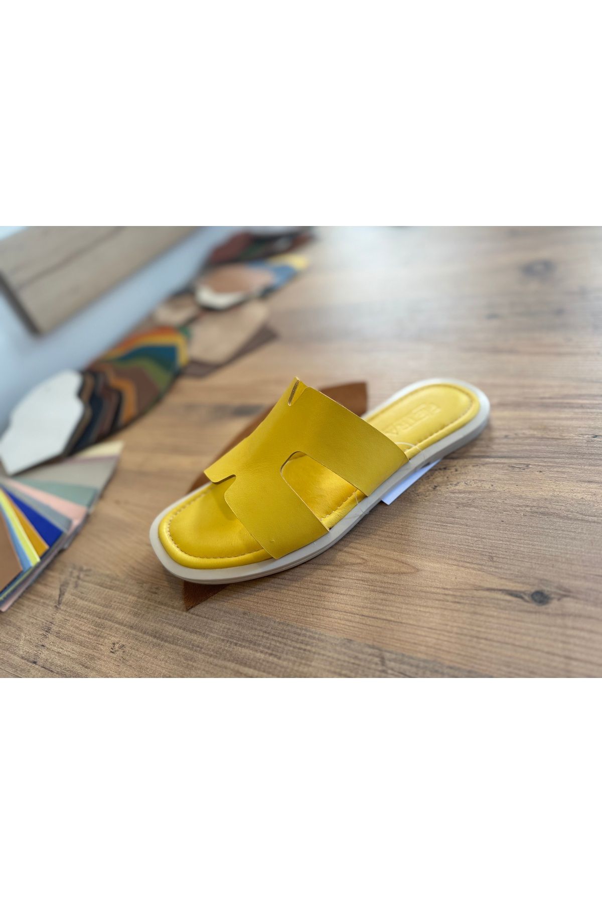 shop DERİ SANDALET