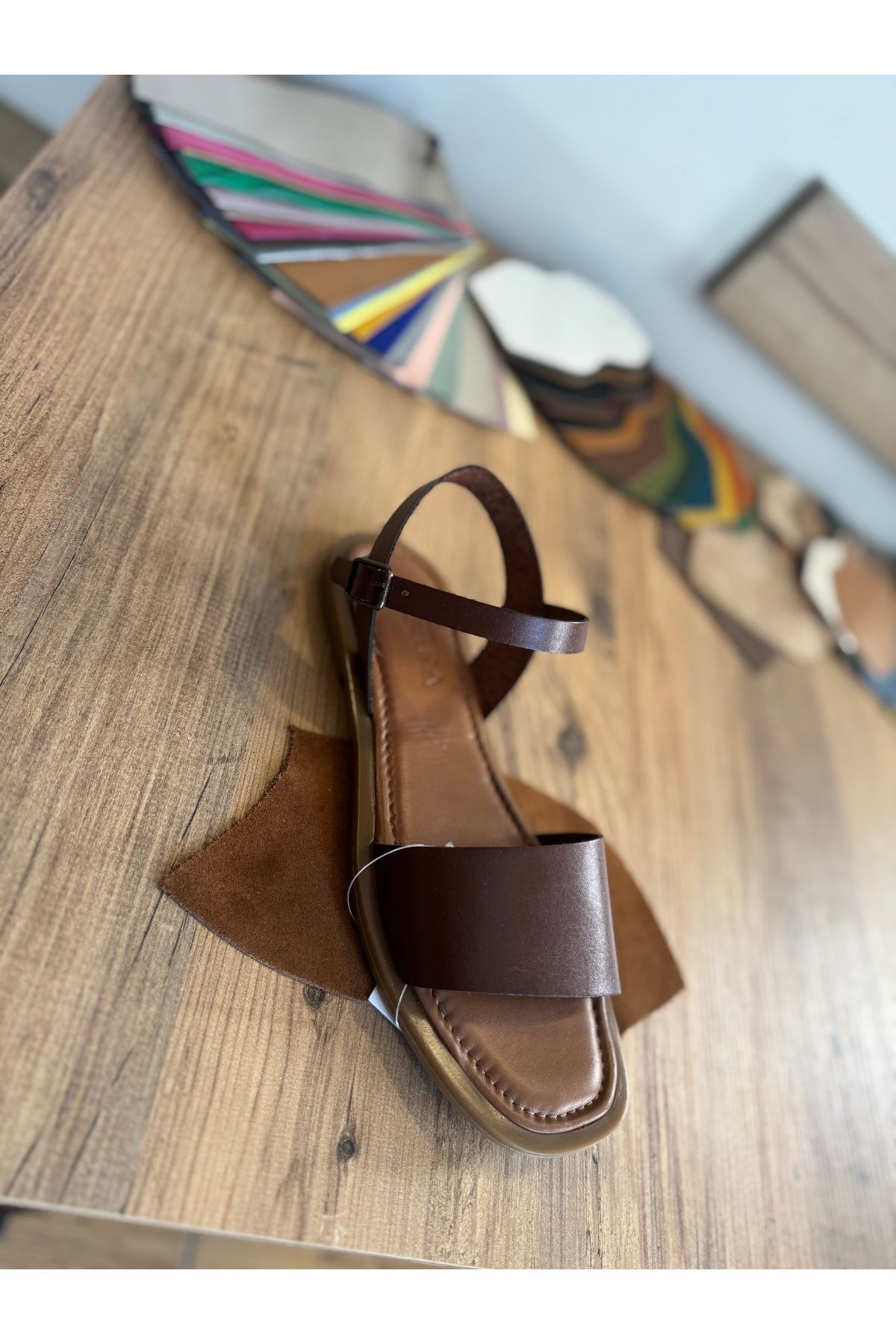 shop DERİ SANDALET