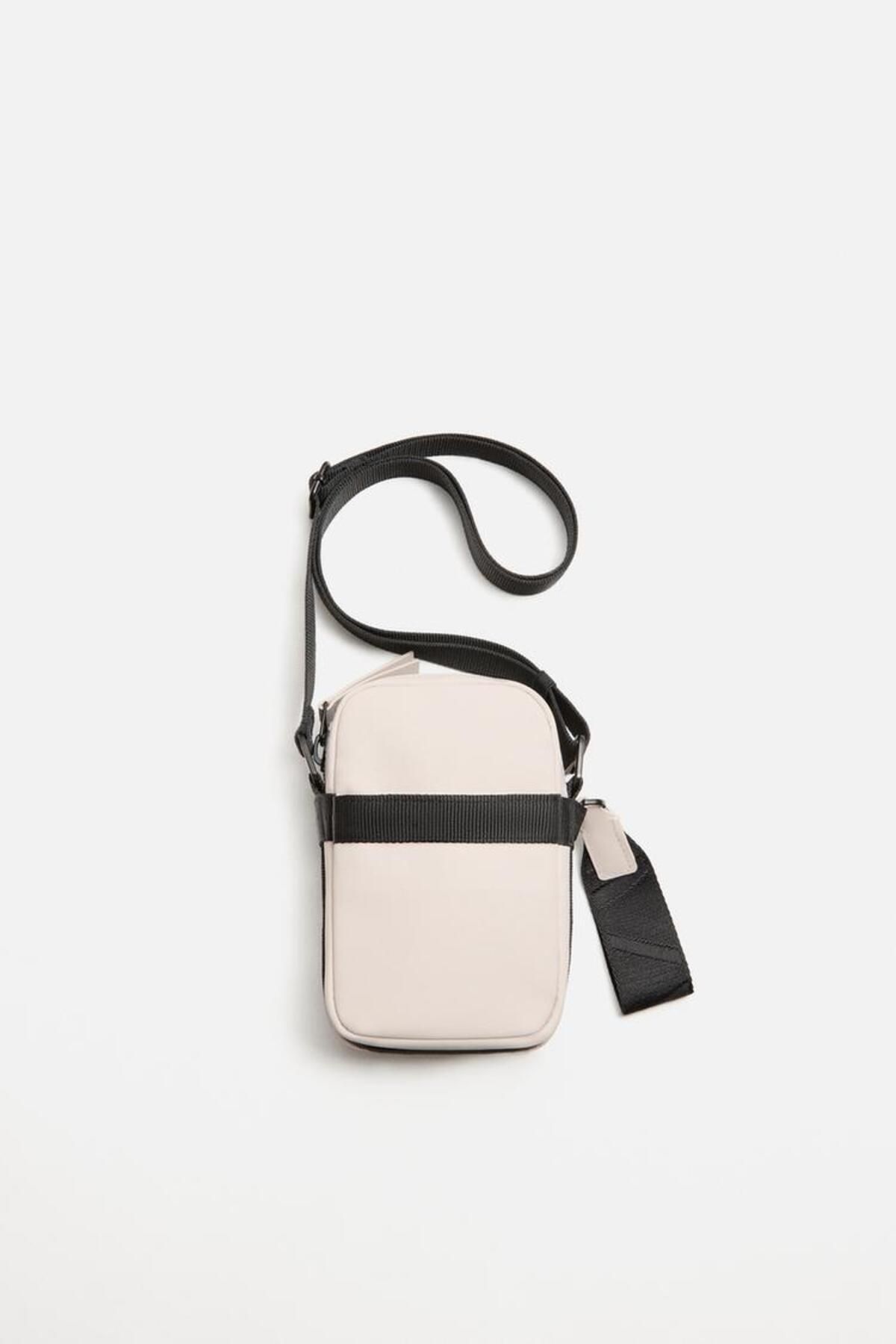 کیف شانه ای سفید مردانه صلیب لاستیکی اورجینال Zara