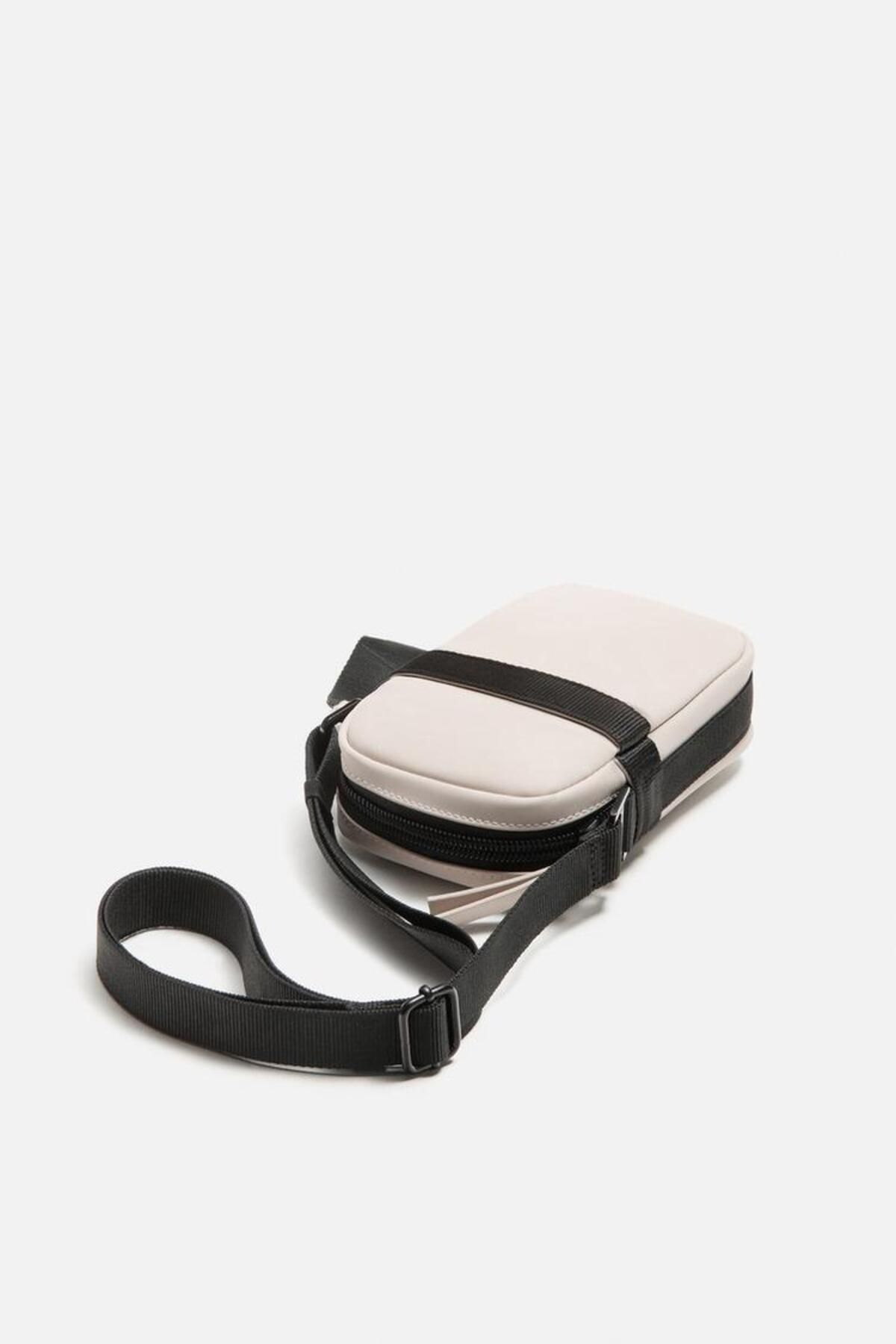 کیف شانه ای سفید مردانه صلیب لاستیکی اورجینال Zara