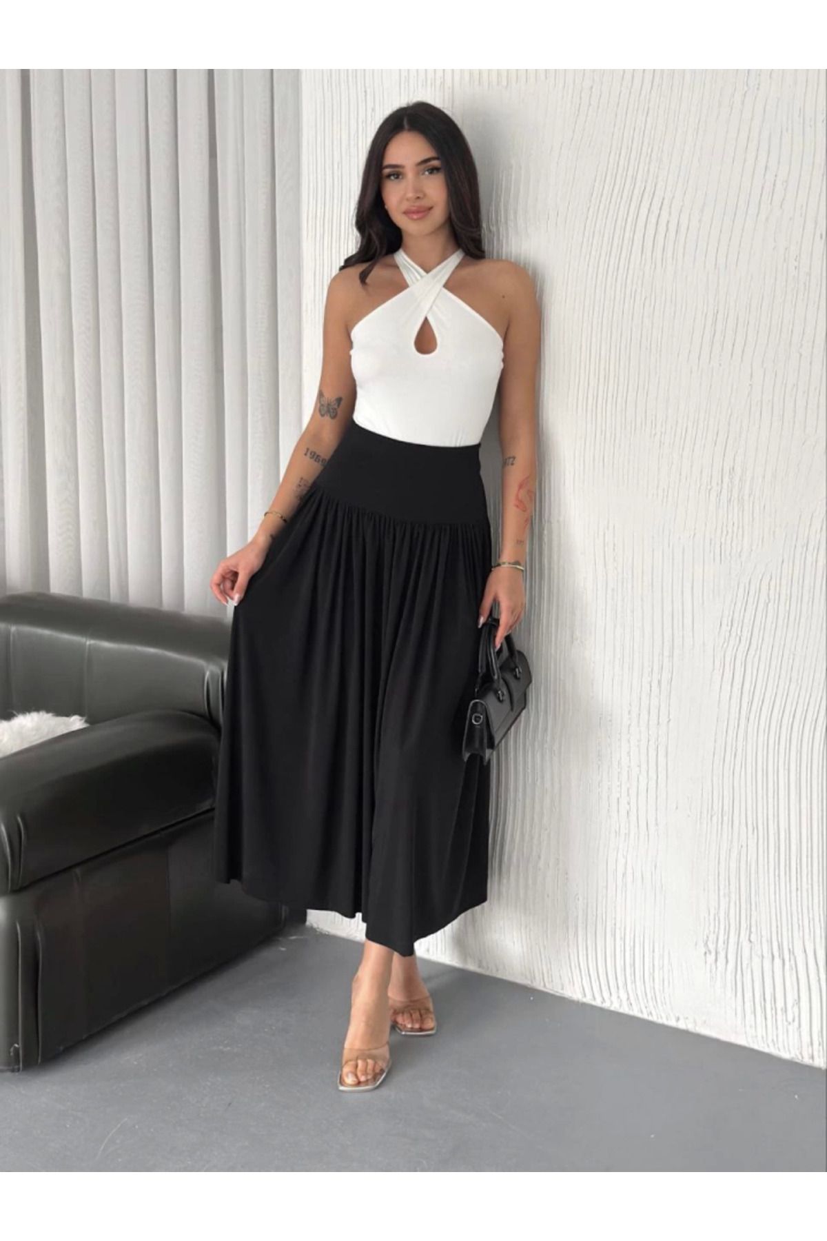 VELİZADE Yüksek Bel Yumuşak Dokulu Beli Lastikli Maxi Boy Uzun Çan Modeli Sandy Etek Siyah Kloş Etek Tesettür