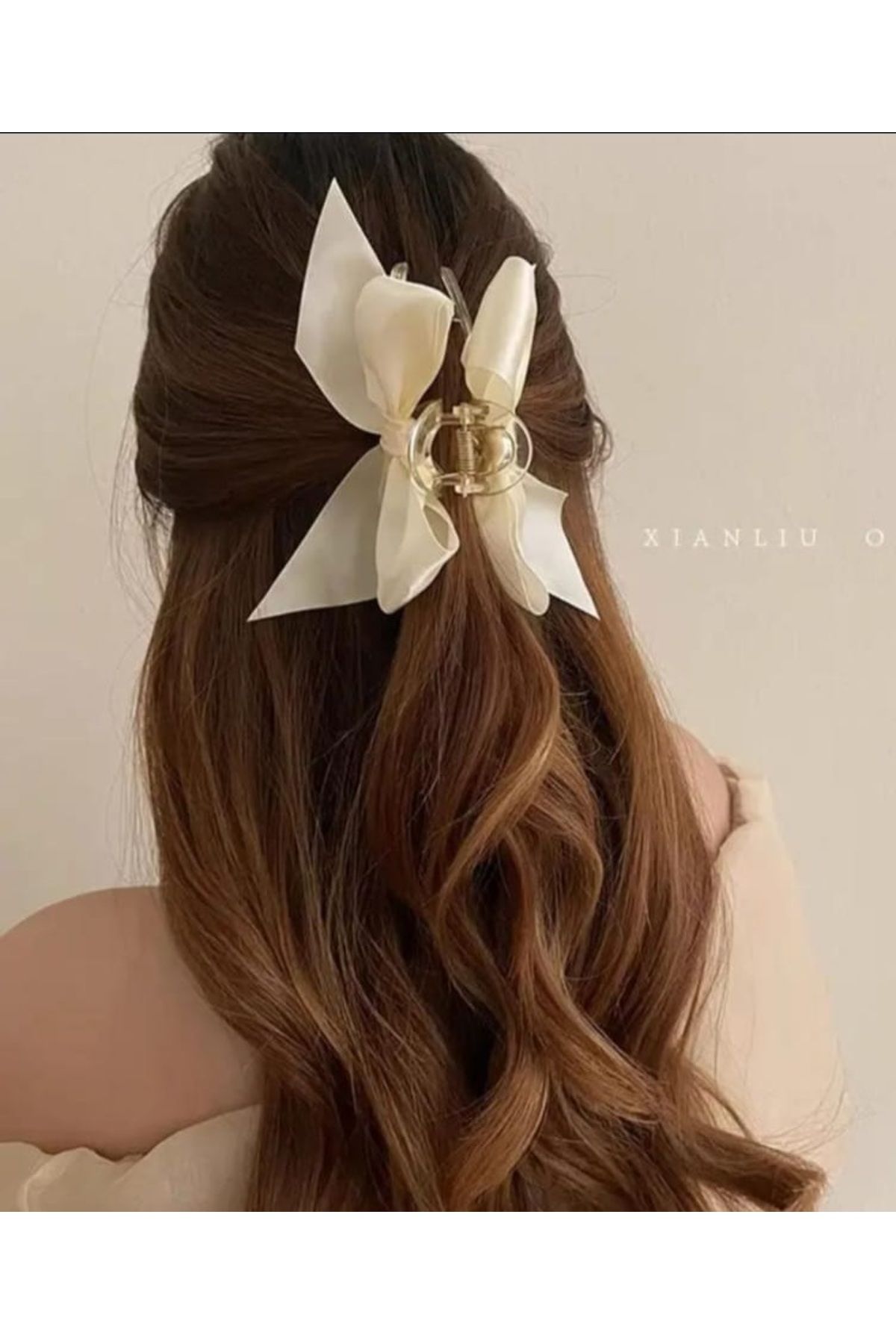 Efna Store Ortası Düğümlü Saten Kumaş Büyük Sallantılı Fiyonk Süslemeli 11 cm Mandal Toka