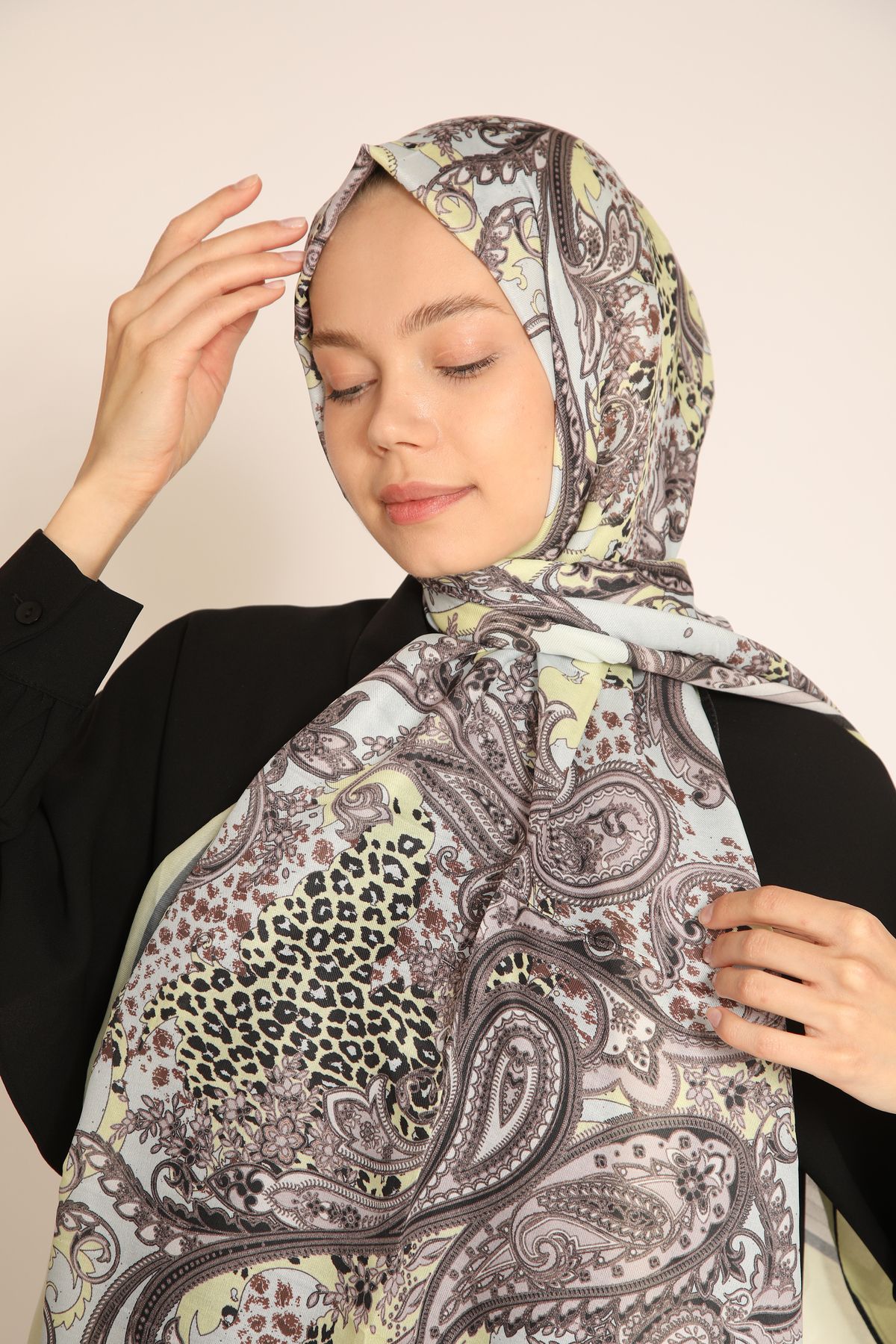BERCHEM SCARF Yeni Sezon Kadın Soft Şal | Vintage Esintili Sarı Etnik Desen