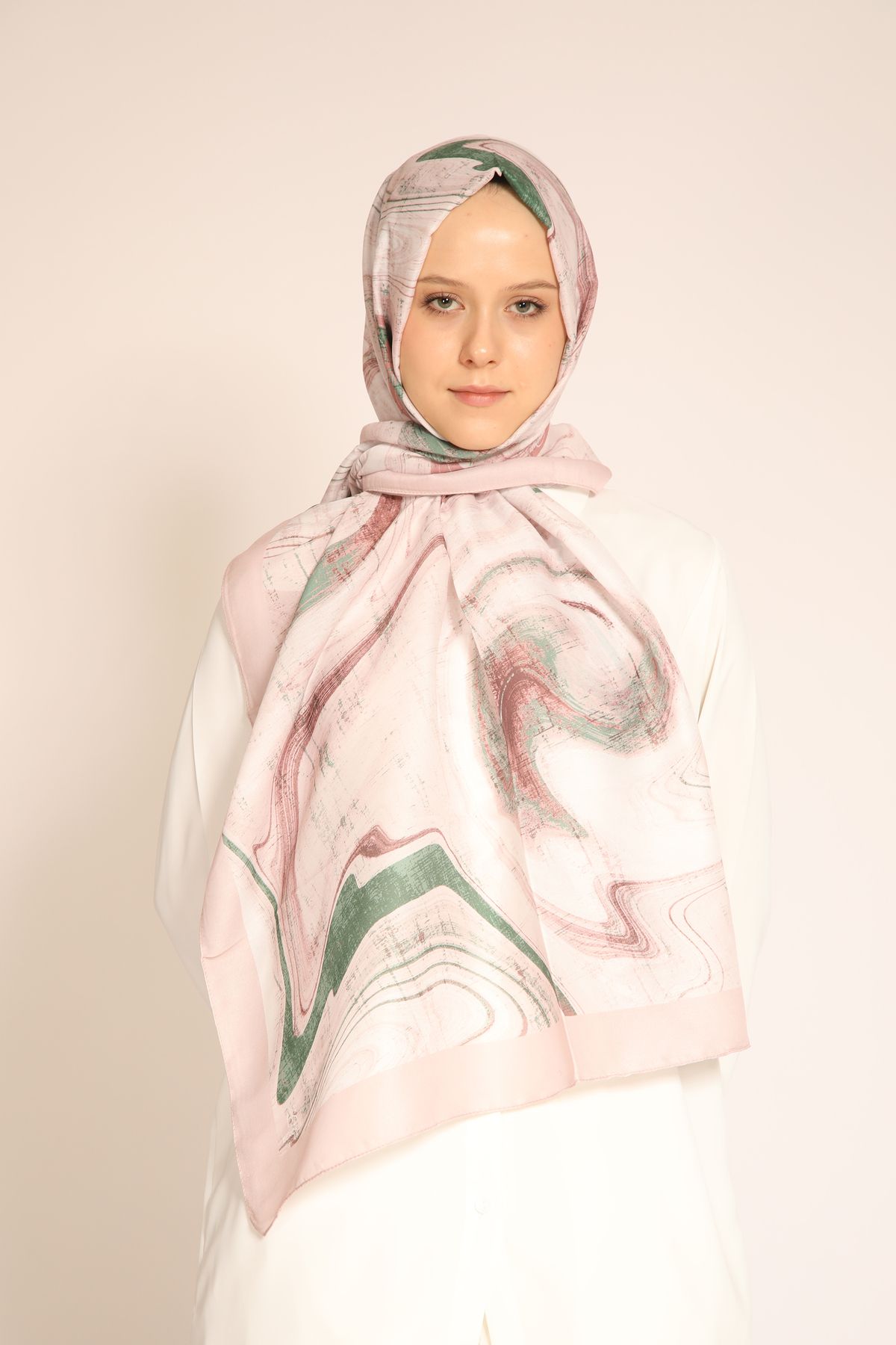BERCHEM SCARF Yeni Sezon Kadın Şal | Soft Pembe Mermer Desen, Yeşil Detaylı