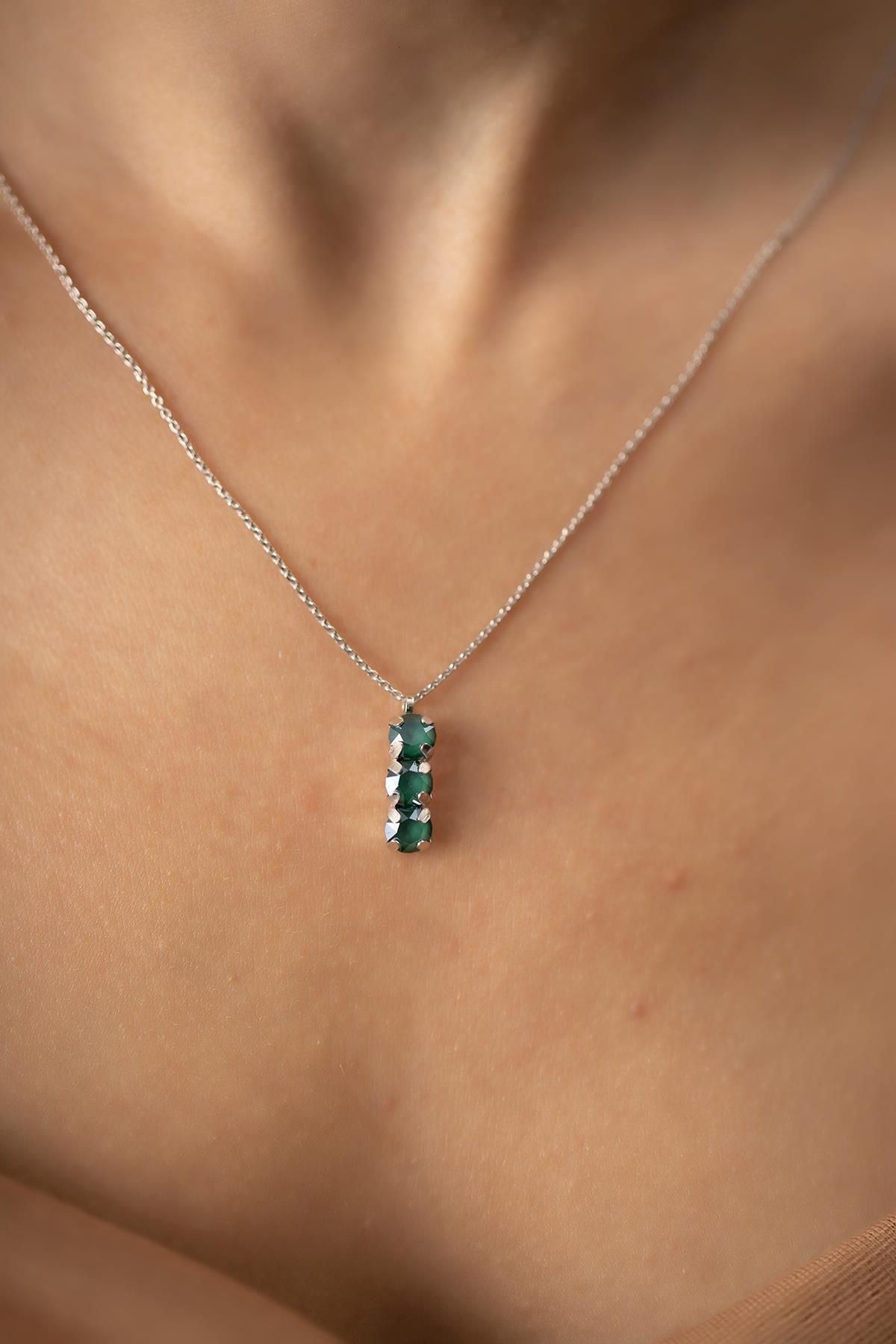Ninova Silver Üçtaş Model Gümüş Crystal Kolye
