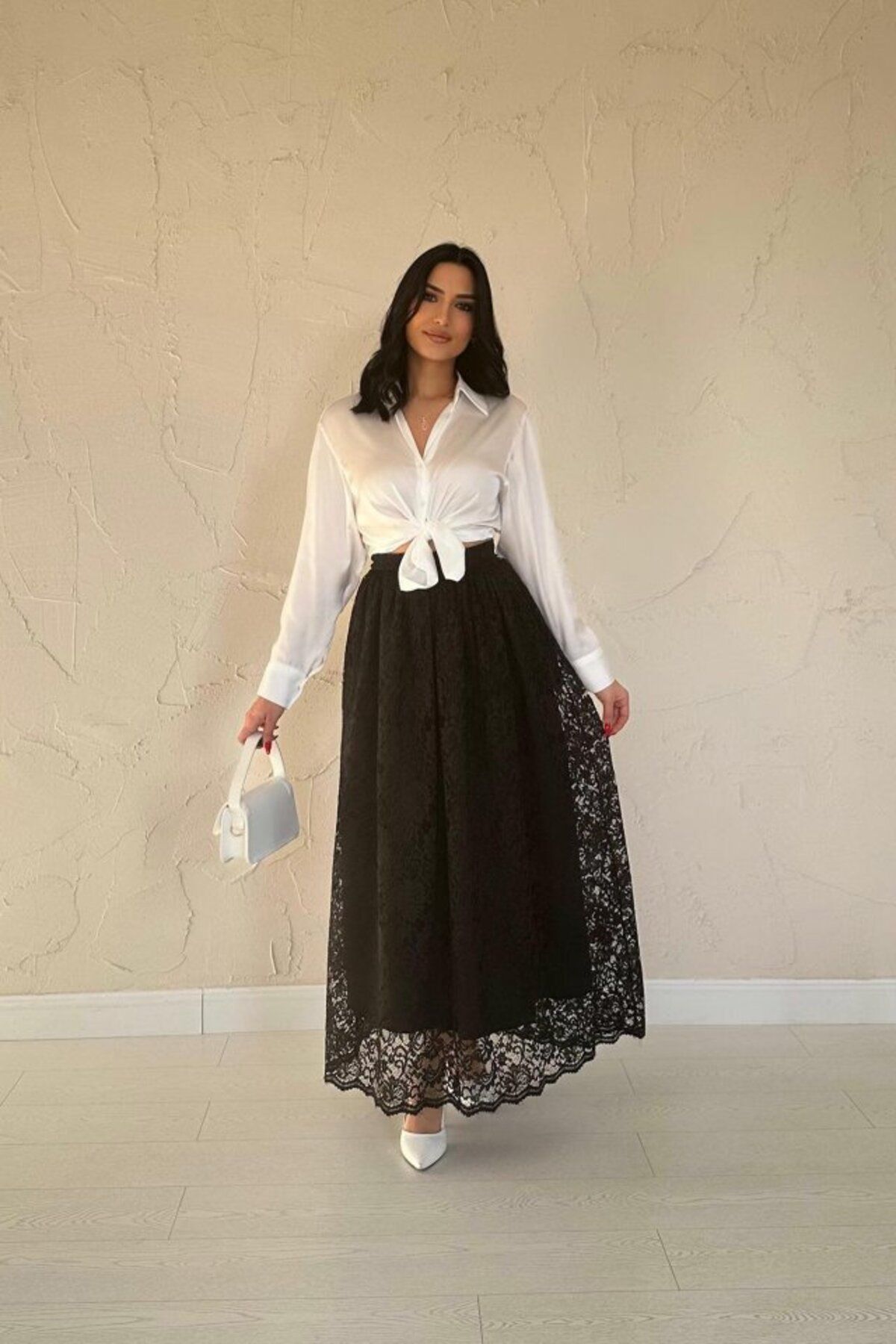 VELİZADE Yüksek Bel Yumuşak Dokulu Beli Lastikli Maxi Boy Uzun Çan Modeli Astarlı Dantelli Desenli Kloş Etek