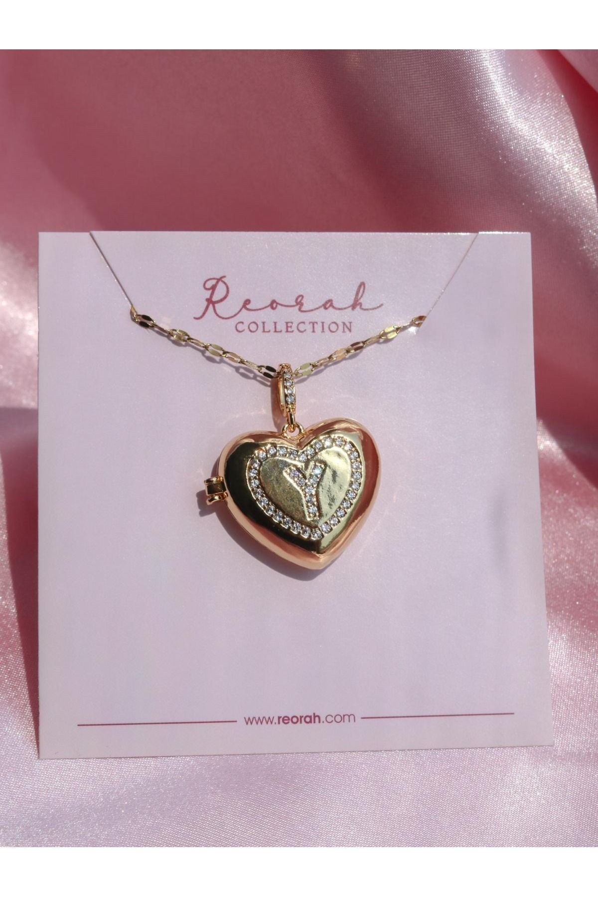Reorah Collection Kalpli Harf Locket Çelik Kolye-Y Harfi