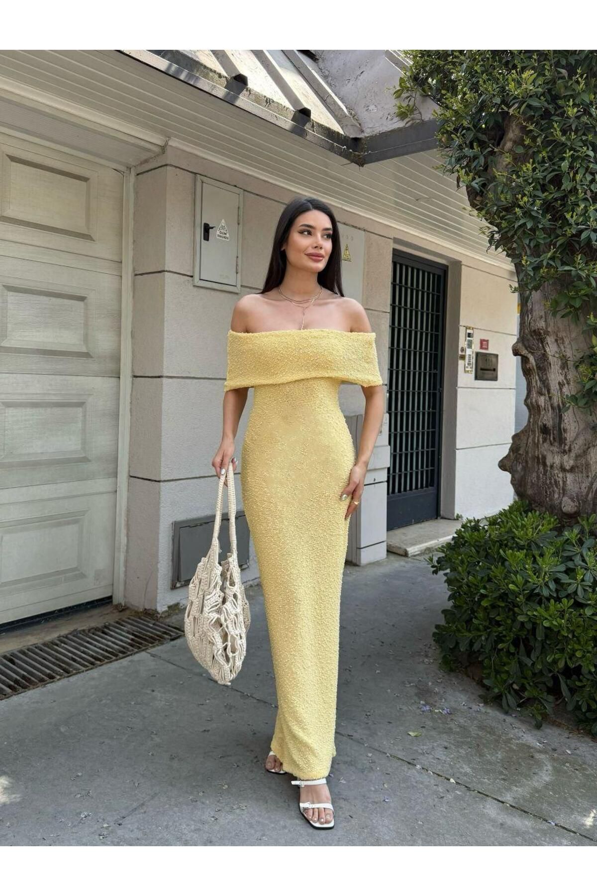 BuBu boutiqee Kadın Madonna Yaka Triko Elbise