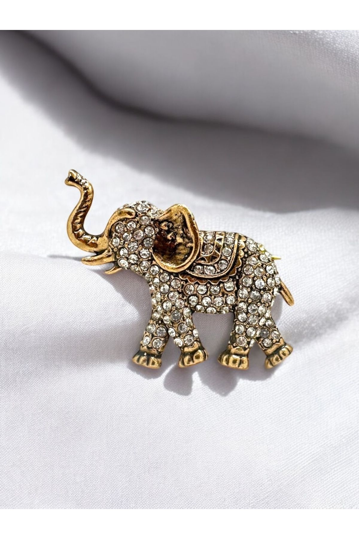 FUYA JEWELLERY Fil Broş
