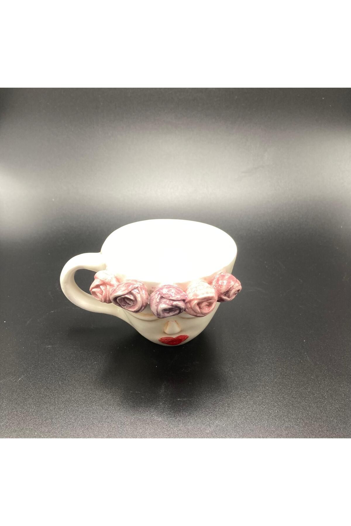 Zey Art Ceramic Design Hayalperest Çay Fincanı