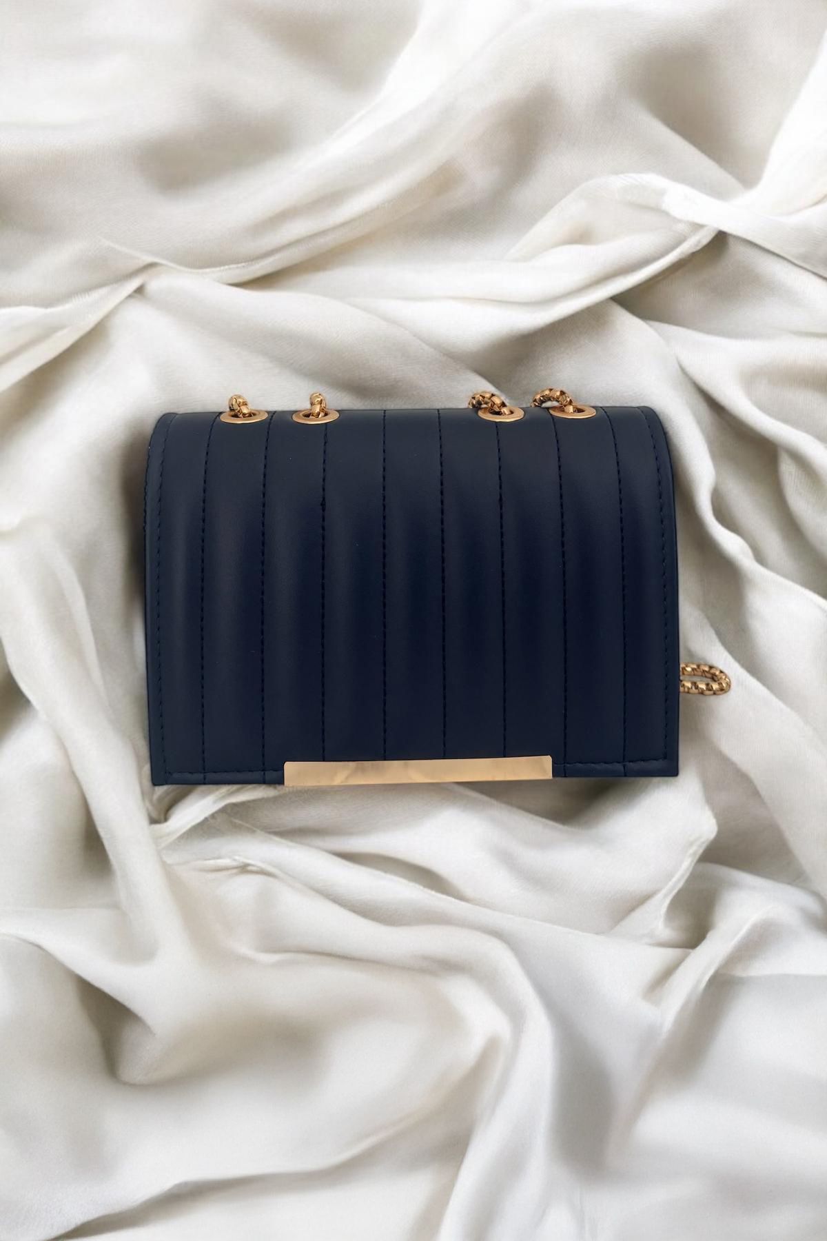 CAN BAG STORE ZİNCİRLİ KUTU MODEL KADIN OMUZ ÇANTASI